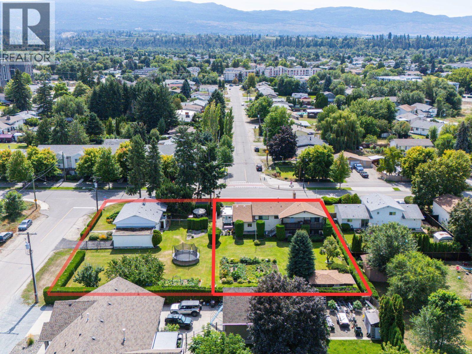 1090 Houghton Road, kelowna, British Columbia