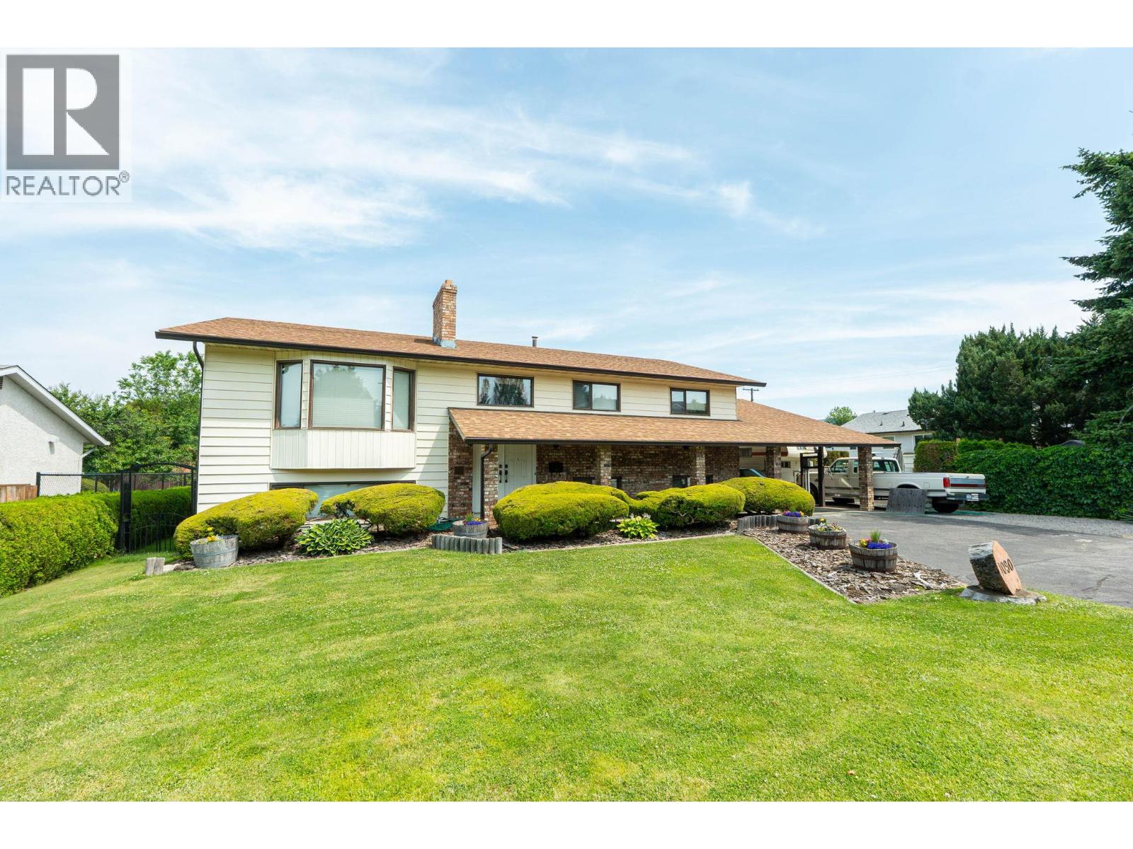 1090 Houghton Road, Kelowna, British Columbia  V1X 6G8 - Photo 3 - 10379132
