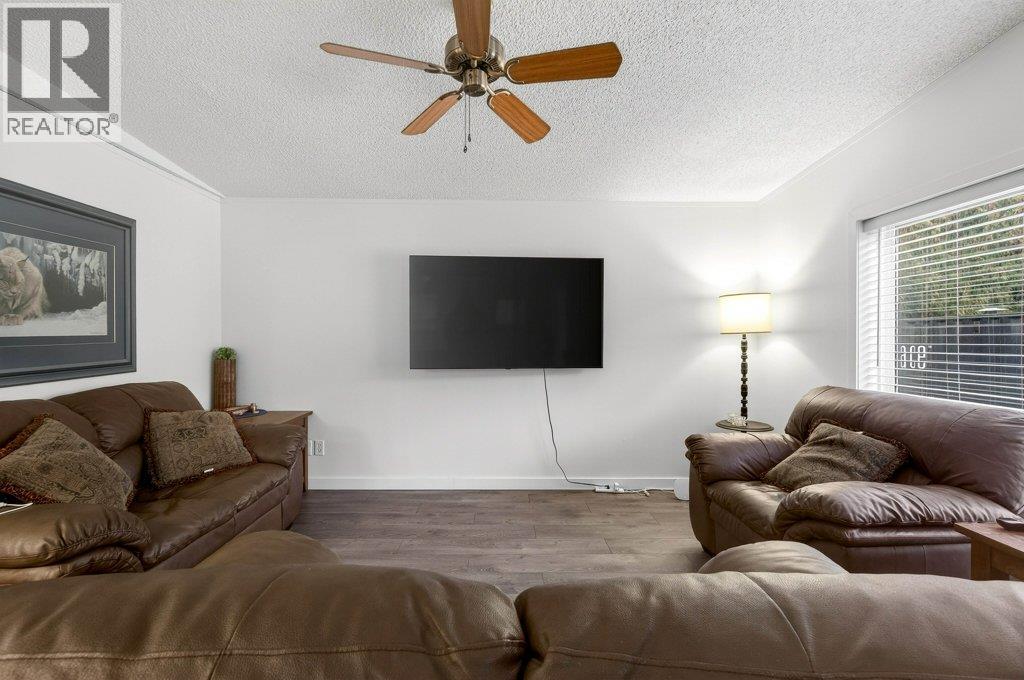 1 Wolfe Street, Sicamous, British Columbia  V0E 2V1 - Photo 56 - 10379041