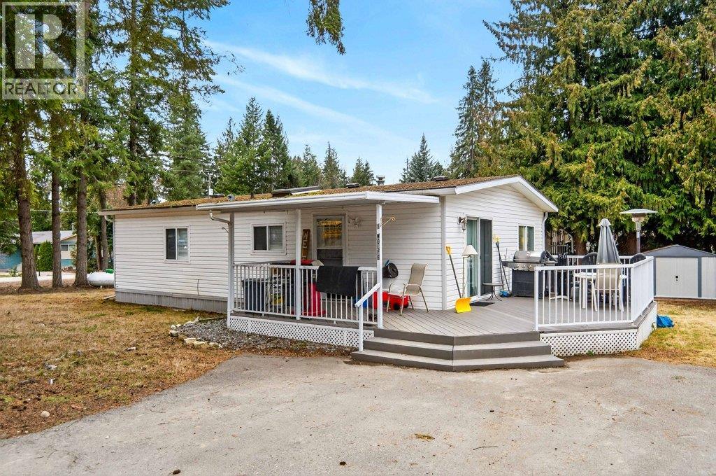 1 Wolfe Street, Sicamous, British Columbia  V0E 2V1 - Photo 6 - 10379041