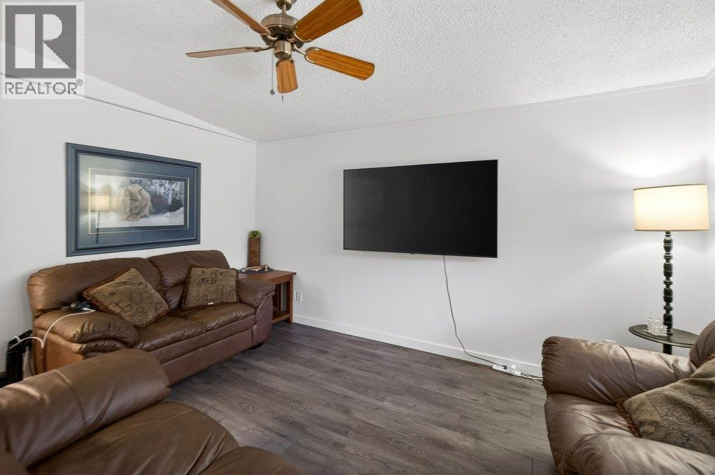 1 Wolfe Street, Sicamous, British Columbia  V0E 2V1 - Photo 60 - 10379041