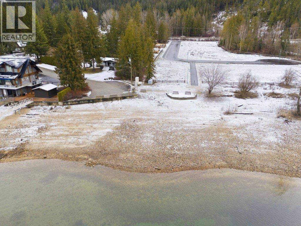 1 Wolfe Street, Sicamous, British Columbia  V0E 2V1 - Photo 96 - 10379041
