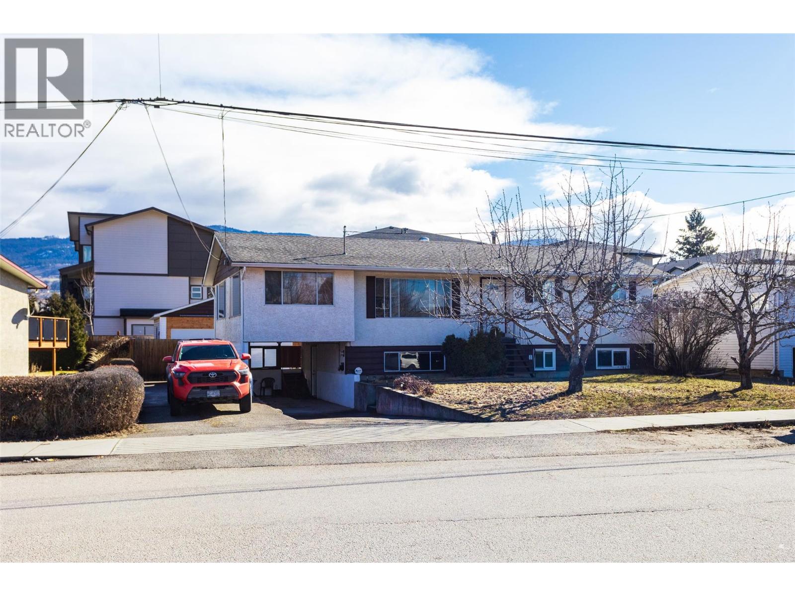 1335 Aldon Road, Kelowna, British Columbia  V1X 5A1 - Photo 2 - 10378790