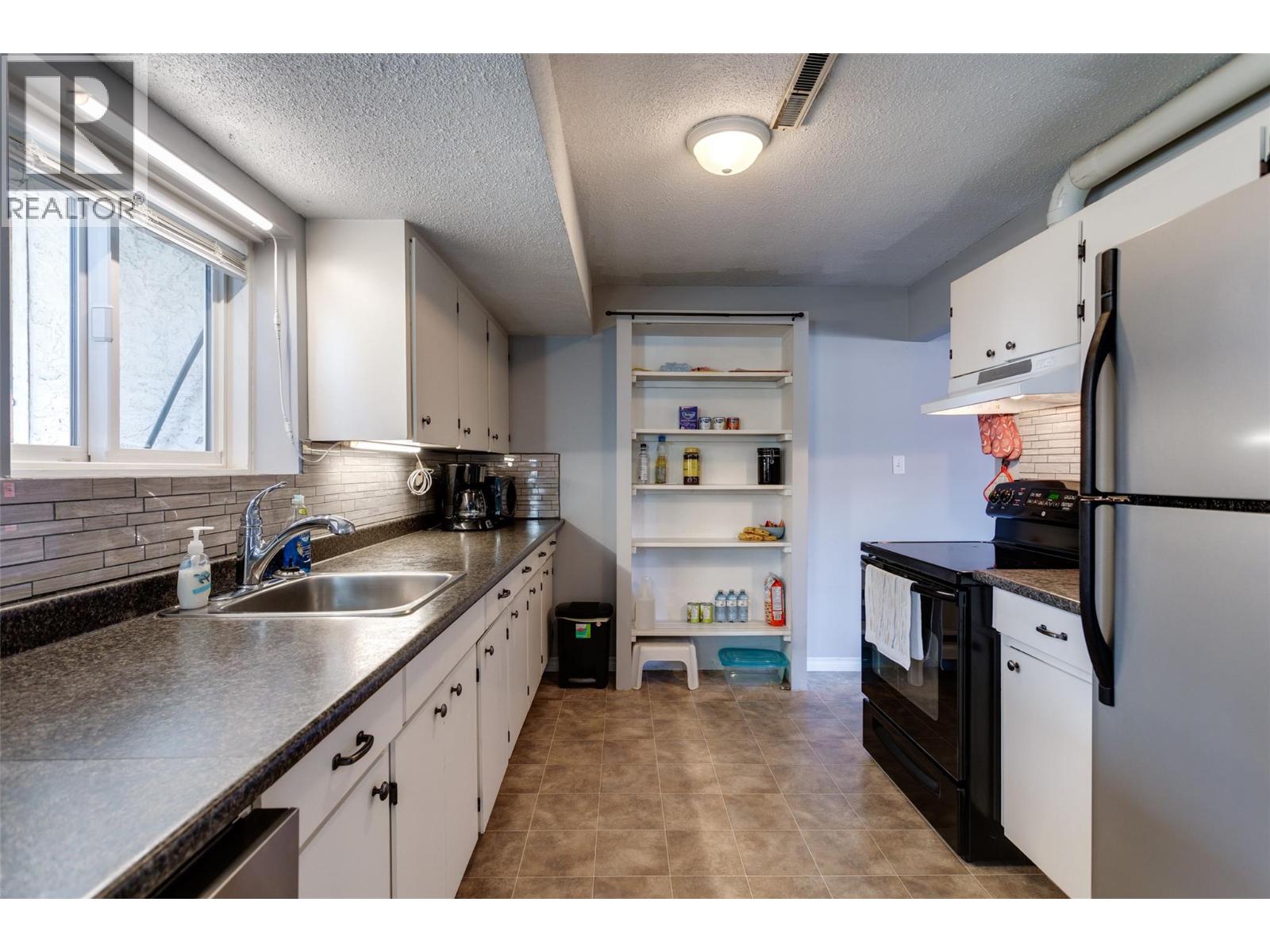 1335 Aldon Road, Kelowna, British Columbia  V1X 5A1 - Photo 29 - 10378790