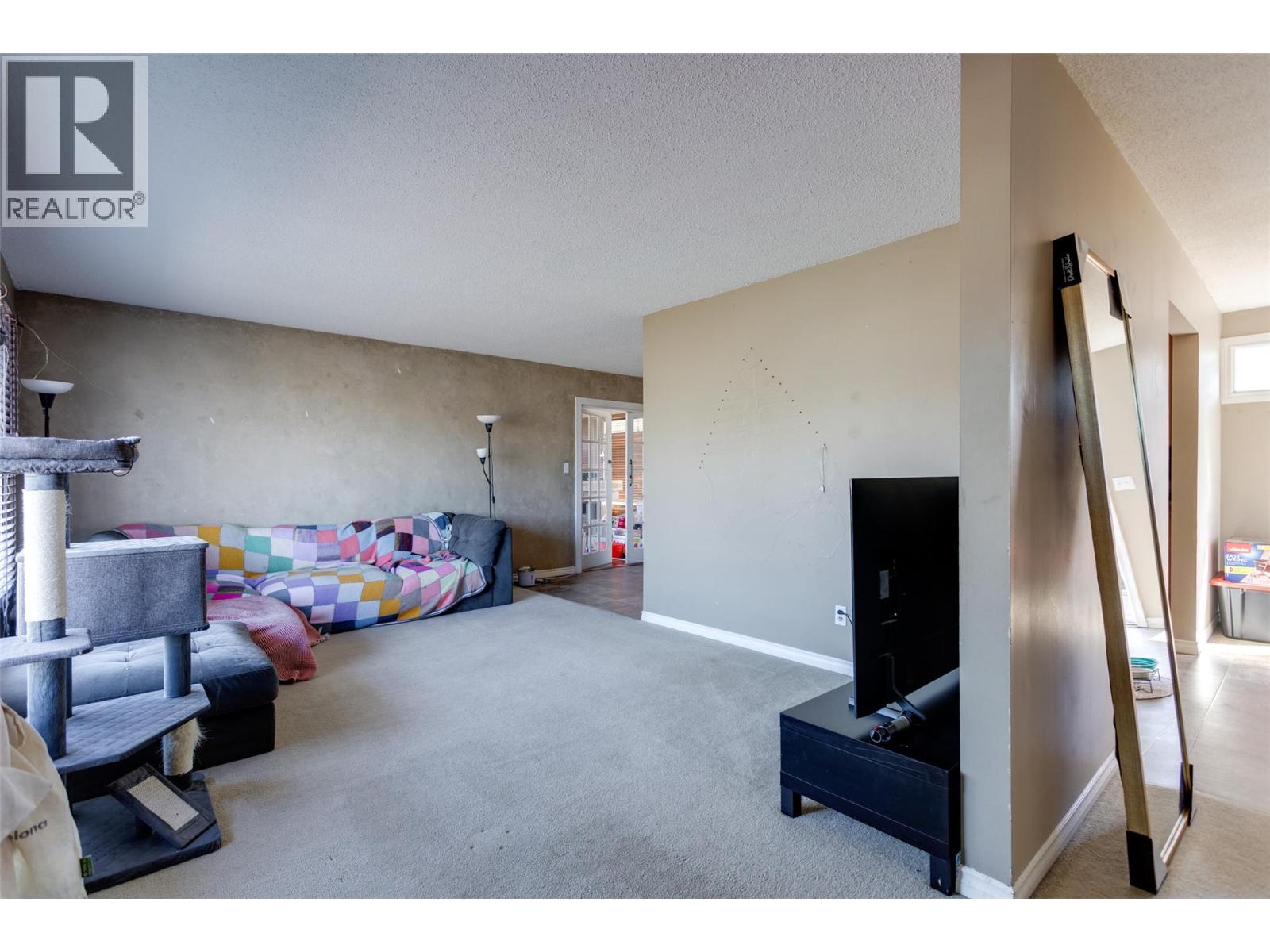 1335 Aldon Road, Kelowna, British Columbia  V1X 5A1 - Photo 4 - 10378790