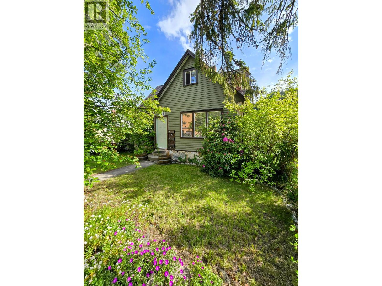 178 Columbia Avenue, Castlegar, British Columbia  V1N 1A9 - Photo 25 - 10379146