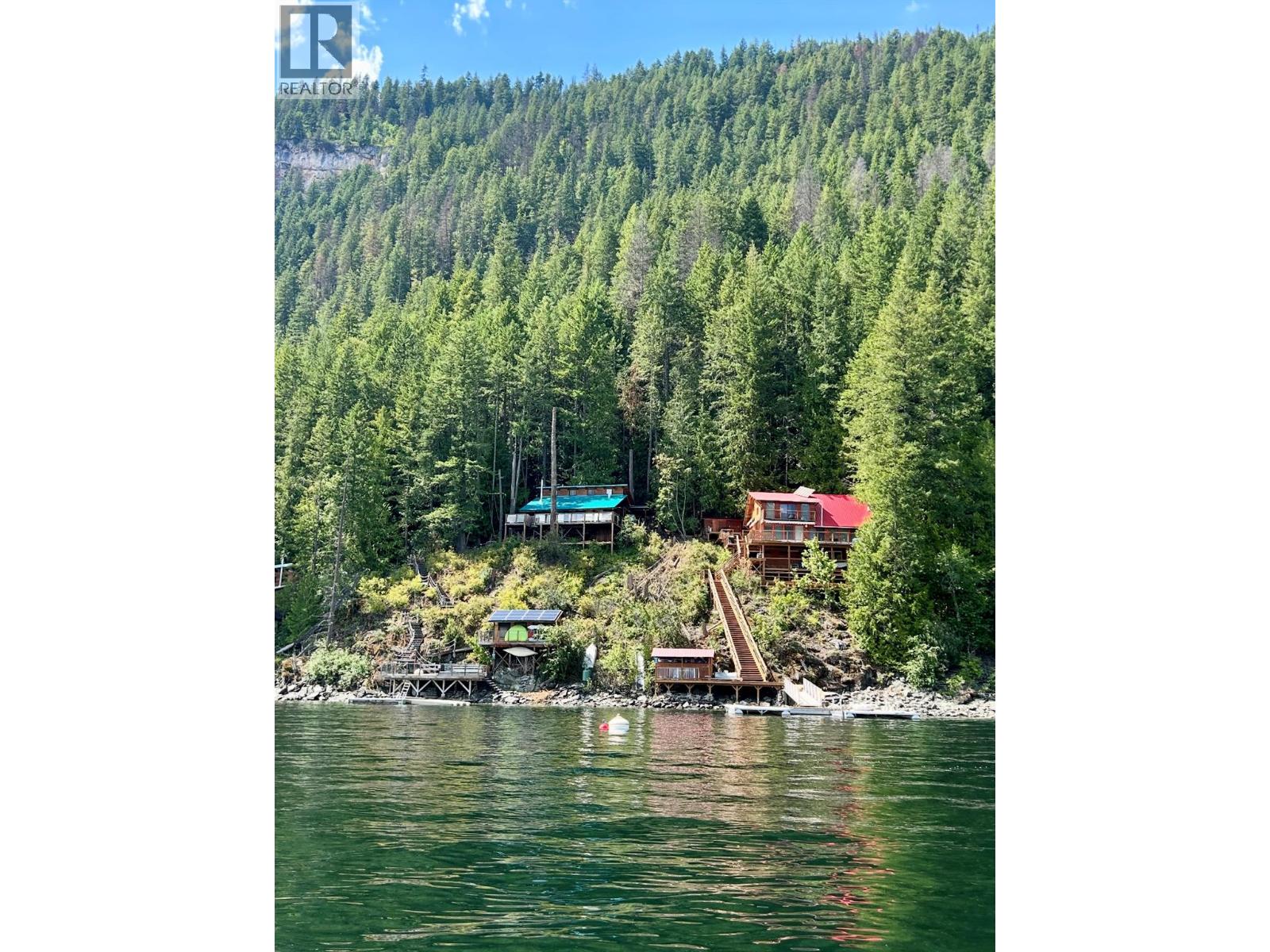 31 Lime Cliffs Beach, Sicamous, British Columbia  V0E 2V0 - Photo 2 - 10379119