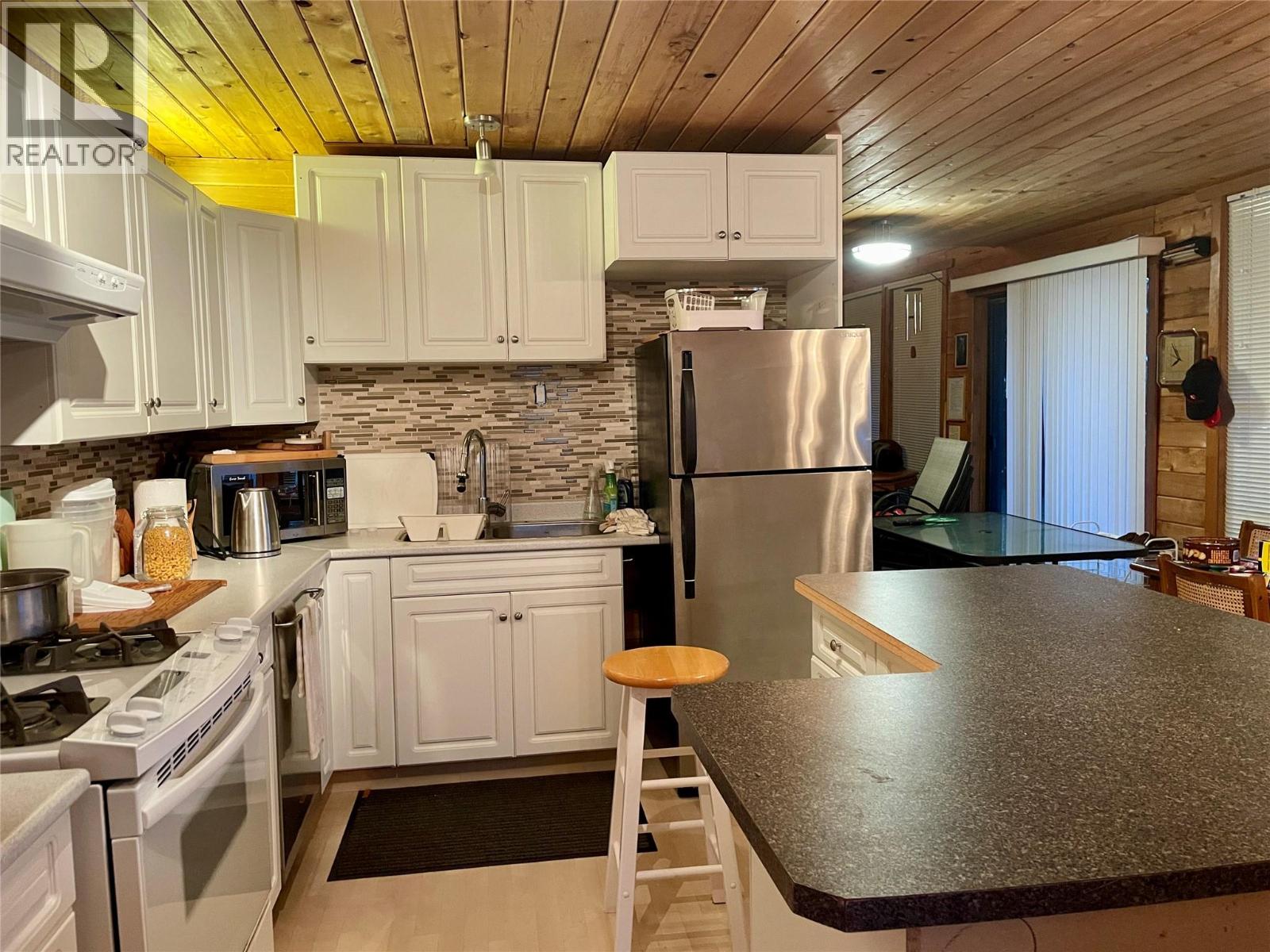 31 Lime Cliffs Beach, Sicamous, British Columbia  V0E 2V0 - Photo 7 - 10379119