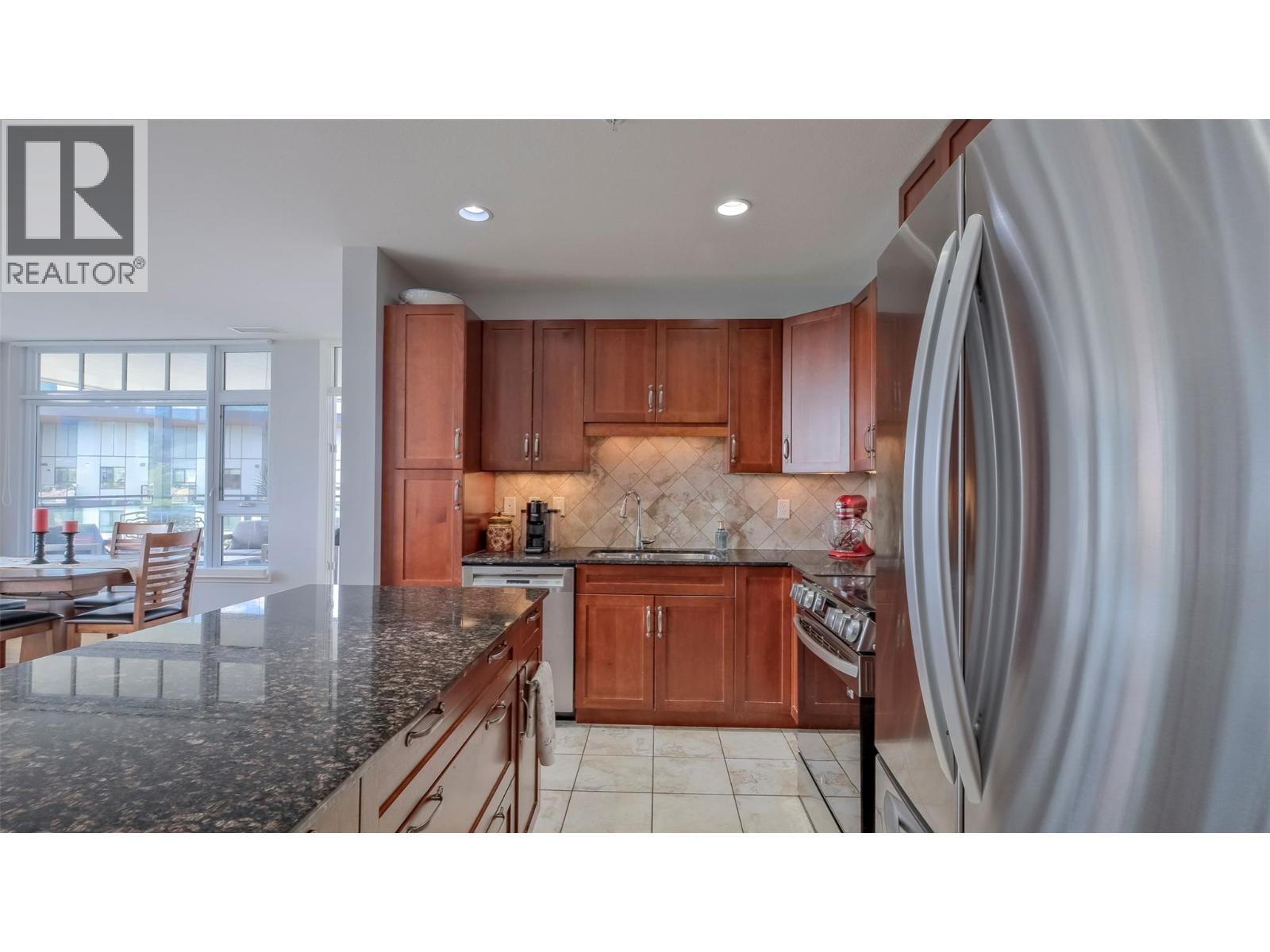 3301 Skaha Lake Road Unit# 506, Penticton, British Columbia  V2A 6G6 - Photo 13 - 10379212