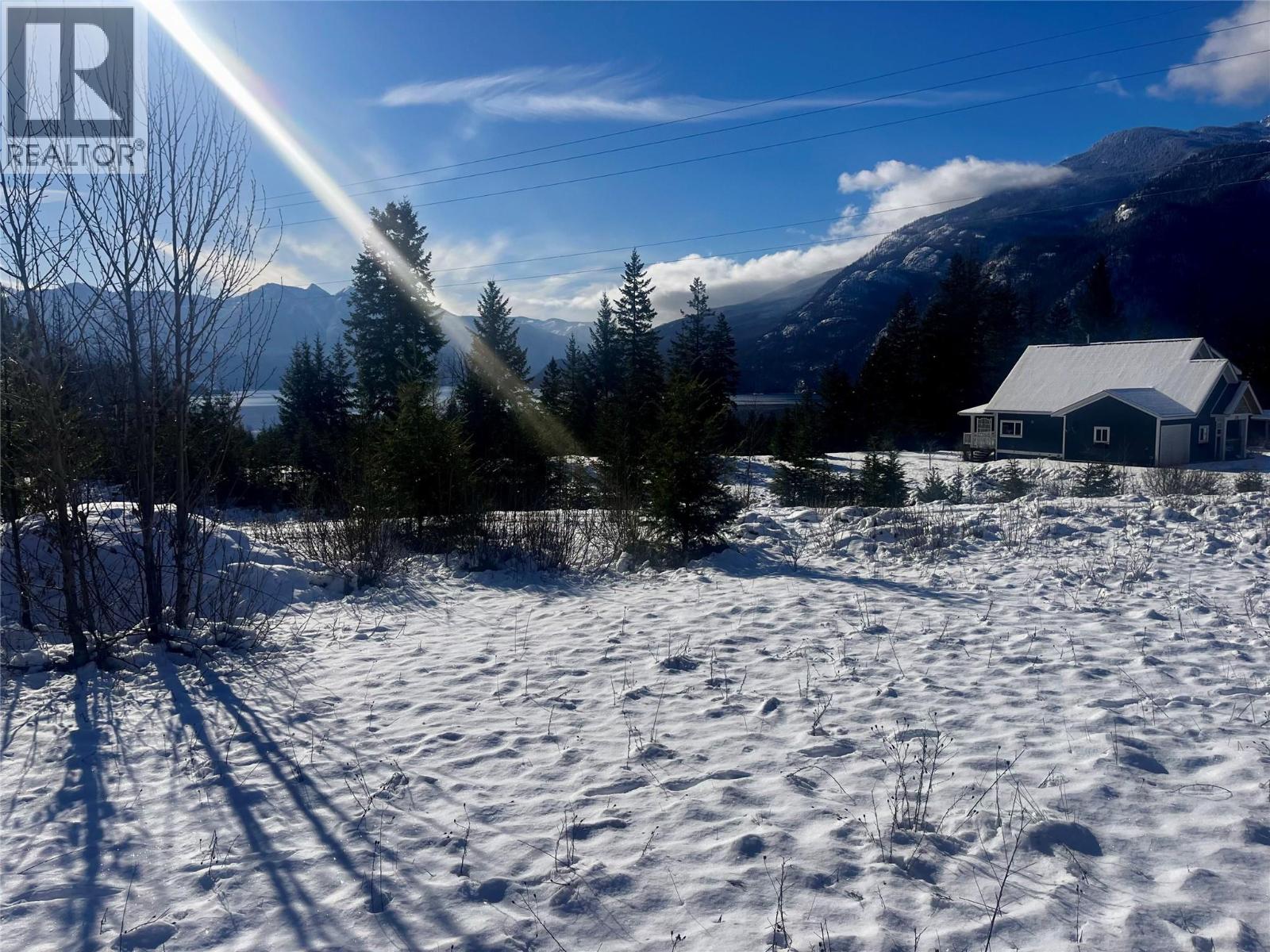 247 Fullmoon Road, Rosebery, British Columbia  V0G 1S1 - Photo 25 - 10379142