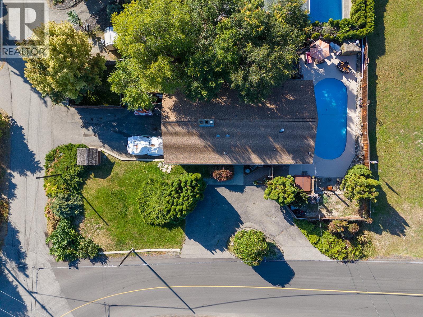 2931 Thacker Drive, West Kelowna, British Columbia  V1Z 1X1 - Photo 32 - 10379040