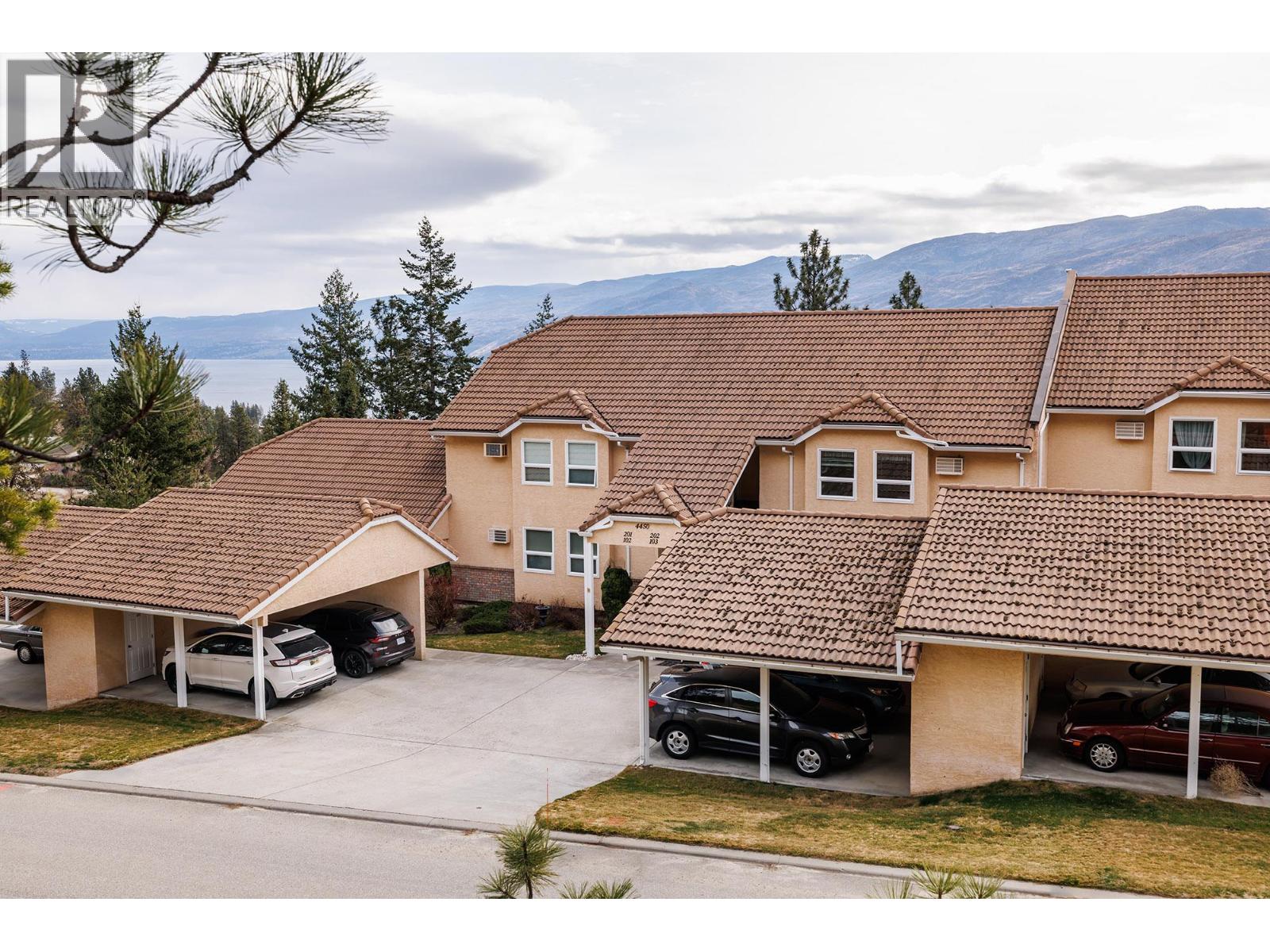 4450 Ponderosa Drive Unit# 202, Peachland, British Columbia  V0H 1X5 - Photo 29 - 10378946