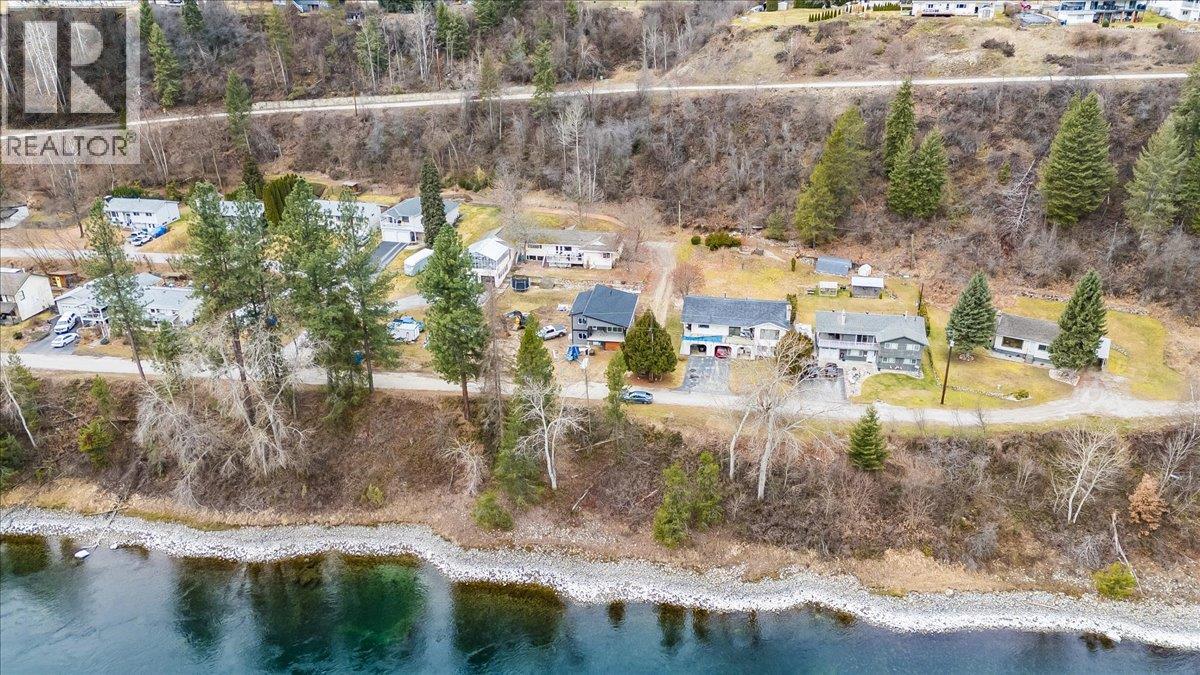 2808 1st Avenue, Castlegar, British Columbia  V1N 2R2 - Photo 5 - 10379265
