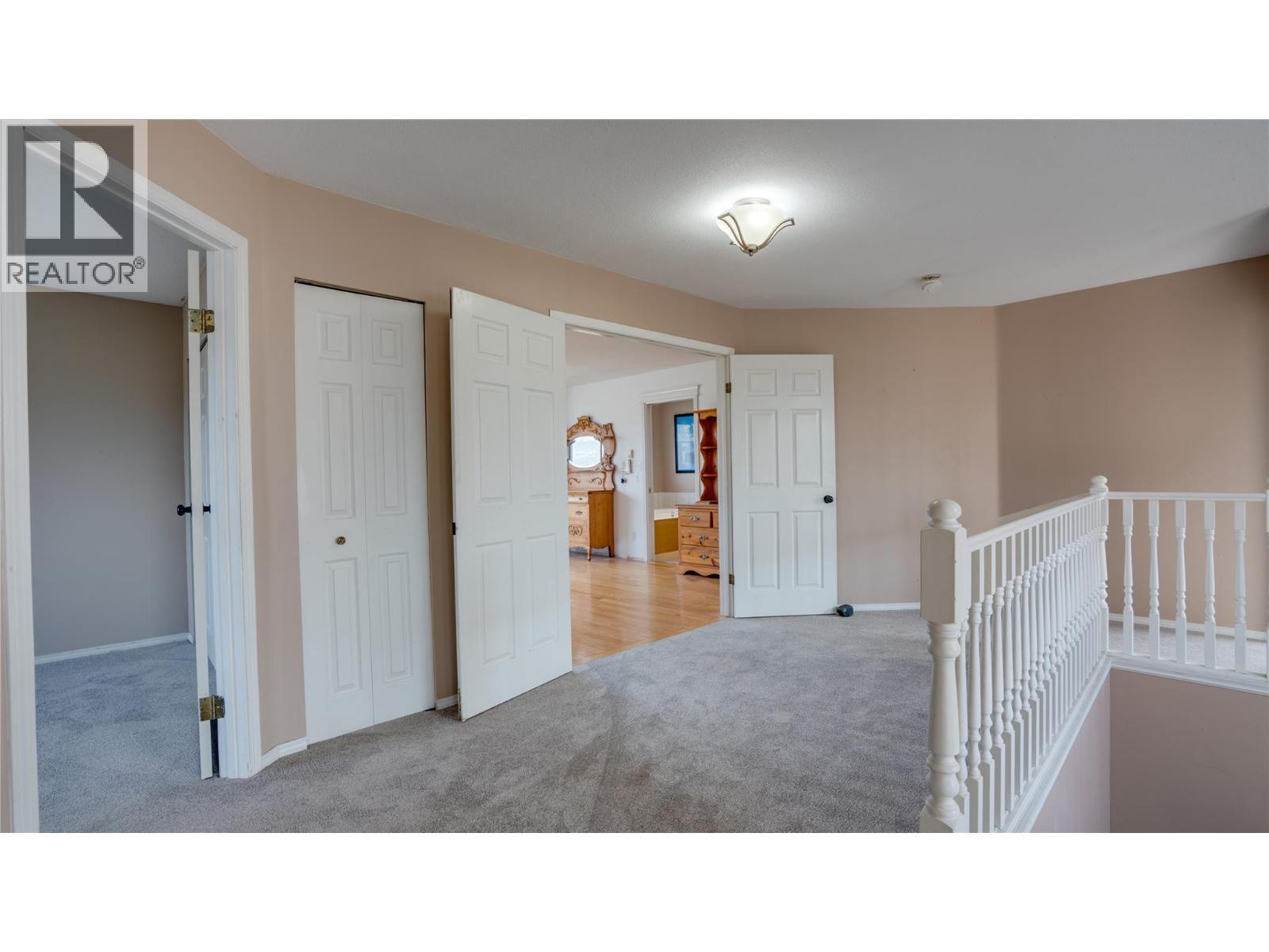 5580 Back Enderby Road, Spallumcheen, British Columbia  V4Y 0X5 - Photo 15 - 10378810