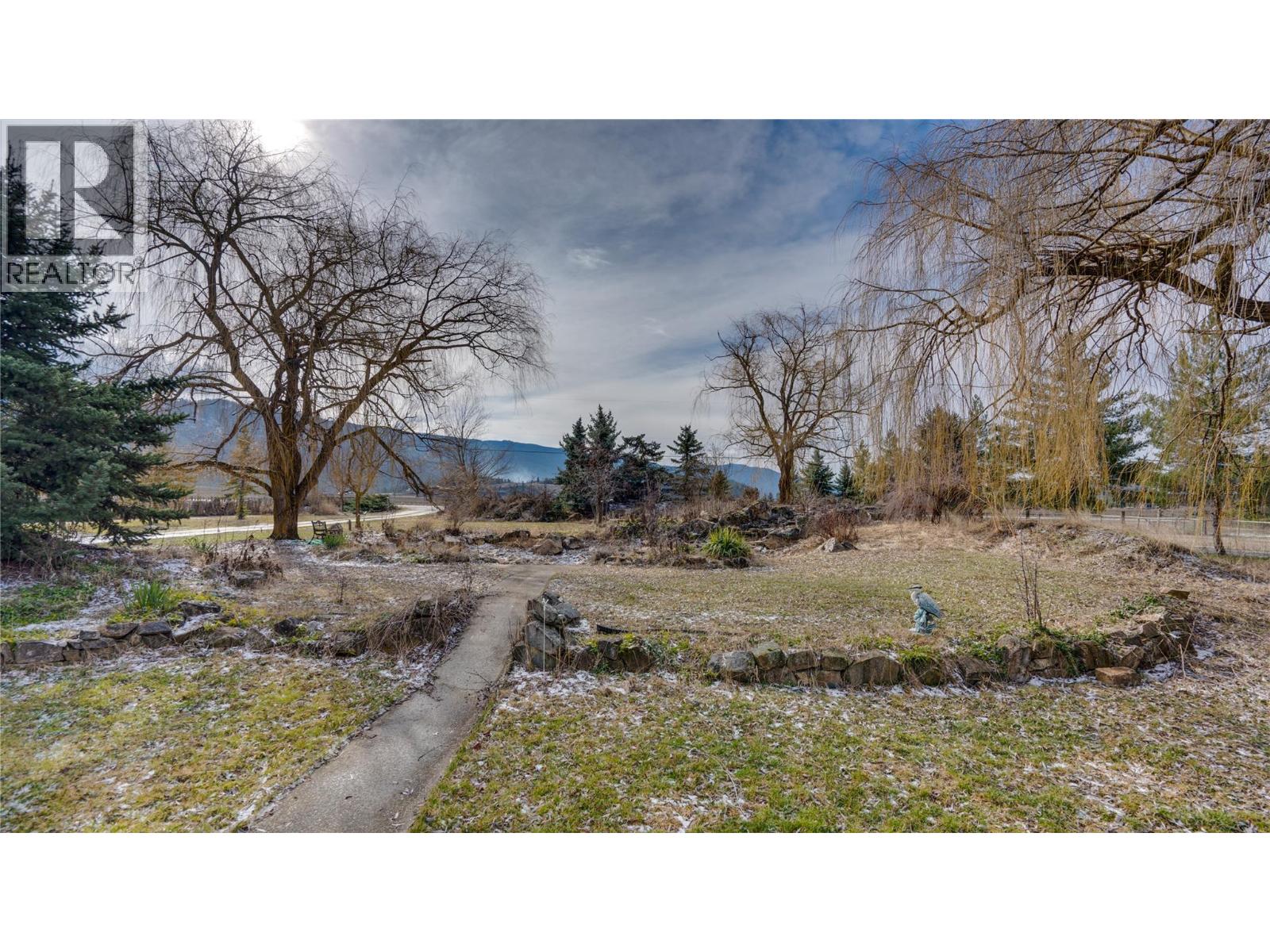 5580 Back Enderby Road, Spallumcheen, British Columbia  V4Y 0X5 - Photo 29 - 10378810