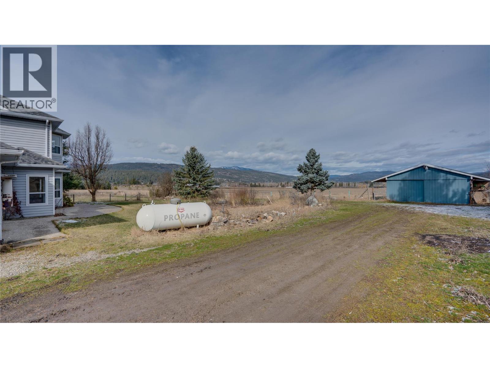 5580 Back Enderby Road, Spallumcheen, British Columbia  V4Y 0X5 - Photo 33 - 10378810