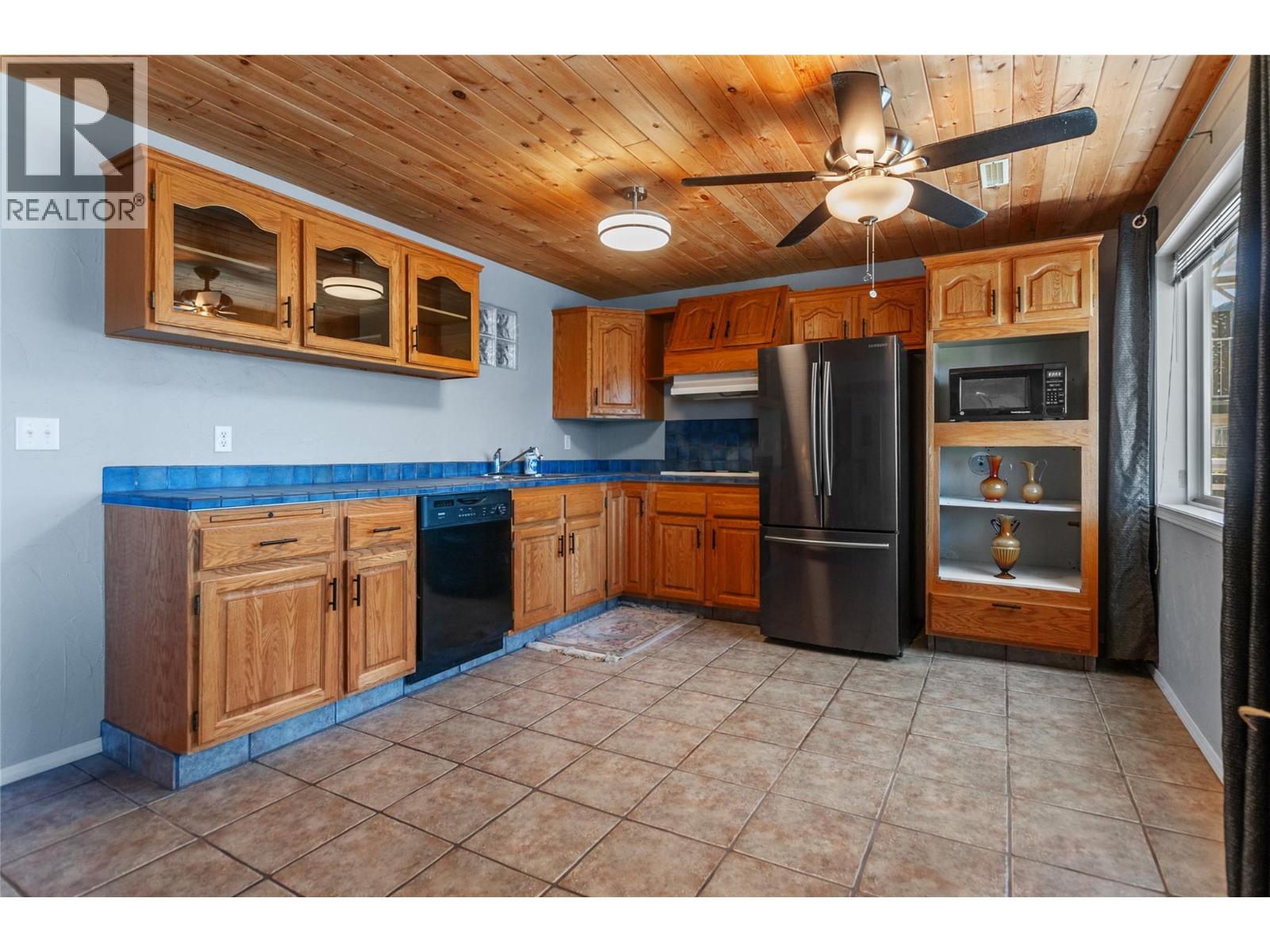 1214 Peachcliff Drive, Okanagan Falls, British Columbia  V0H 1R1 - Photo 19 - 10378743