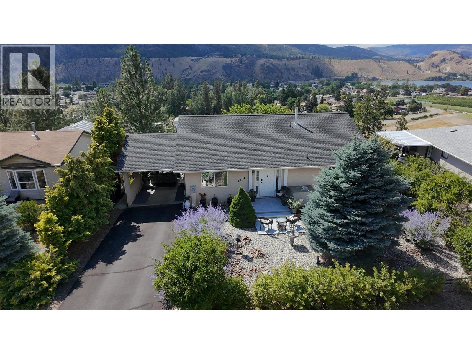 1214 Peachcliff Drive, Okanagan Falls, British Columbia  V0H 1R1 - Photo 28 - 10378743