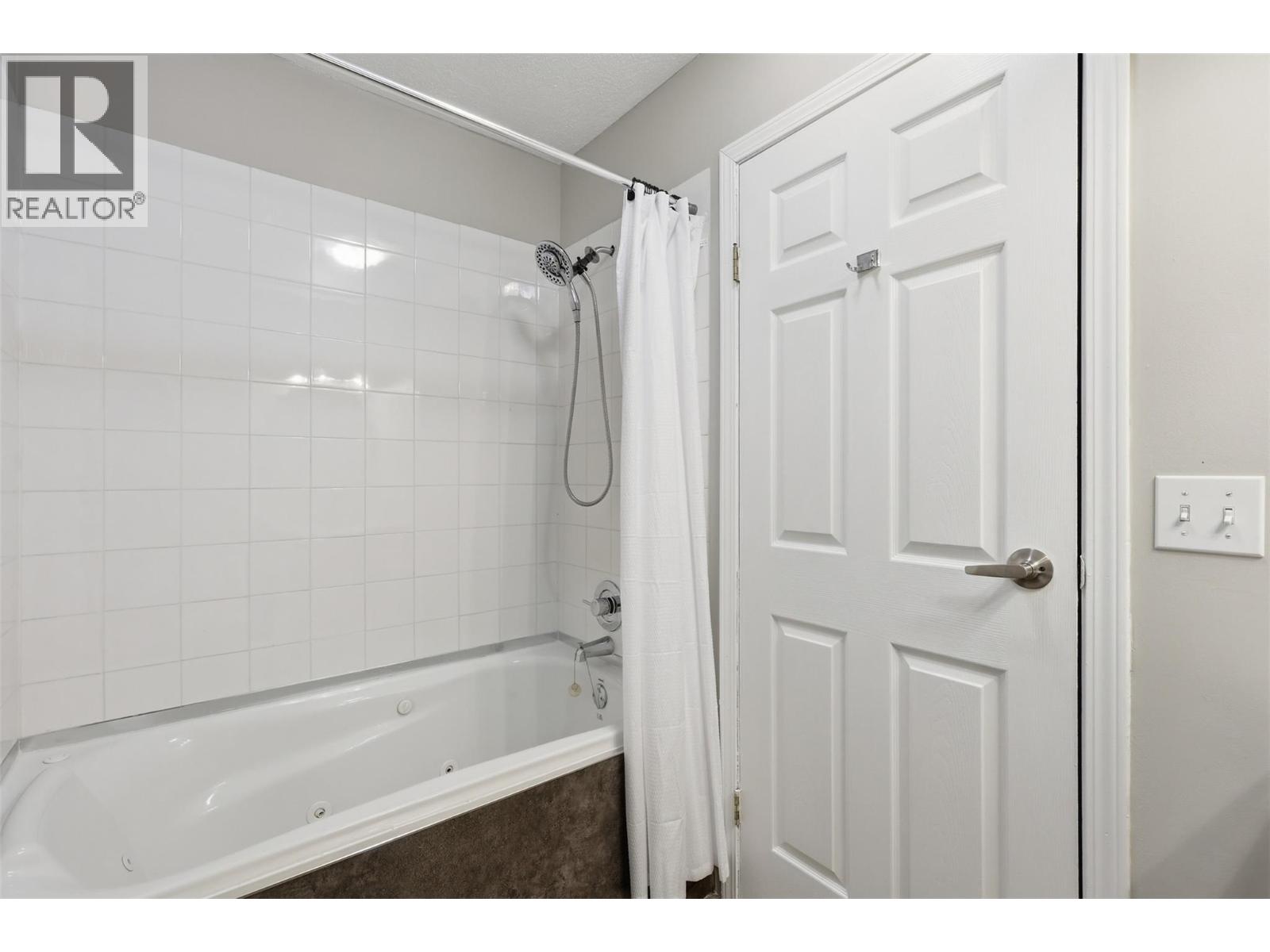 1394 Burfield Drive, Sun Peaks, British Columbia  V0E 5N0 - Photo 23 - 10379316