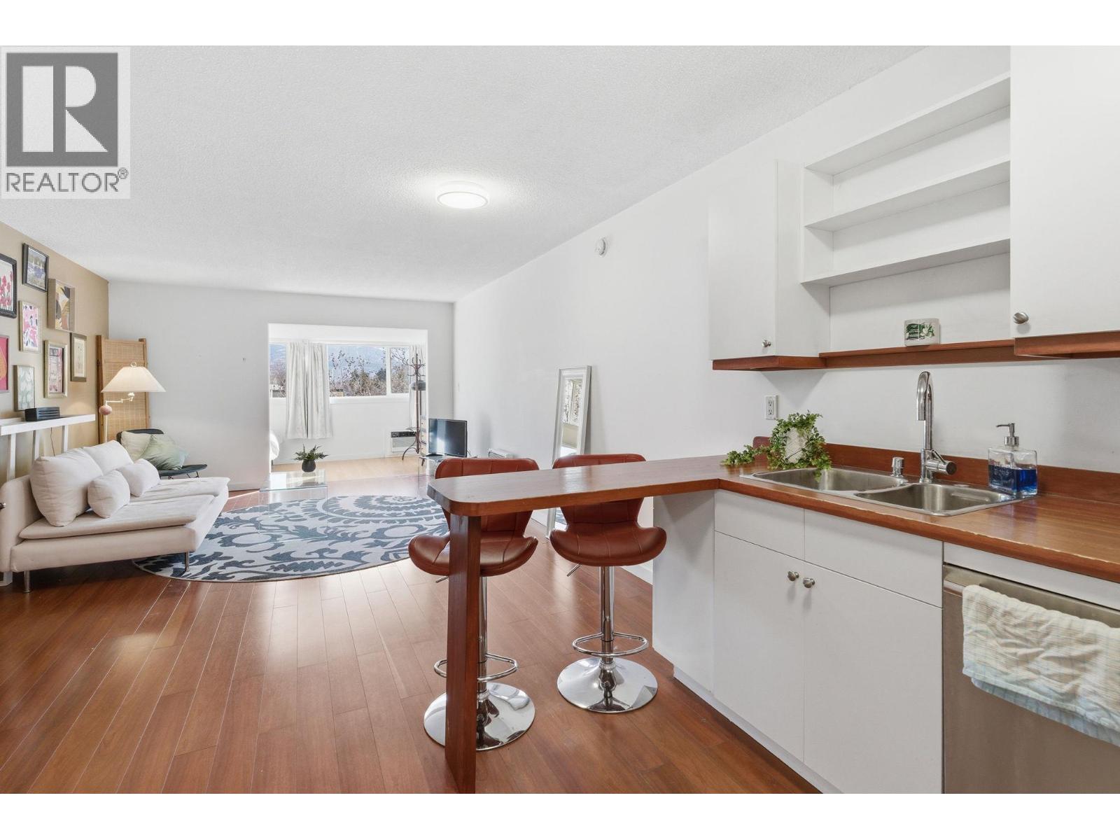 1685 Ufton Court Unit# 310, Kelowna, British Columbia  V1Y 8G7 - Photo 10 - 10378928