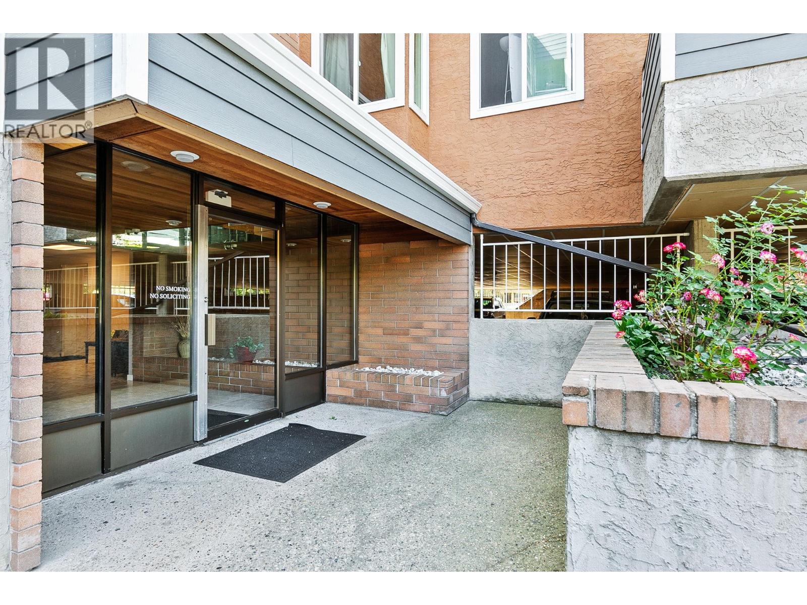 1685 Ufton Court Unit# 310, Kelowna, British Columbia  V1Y 8G7 - Photo 4 - 10378928