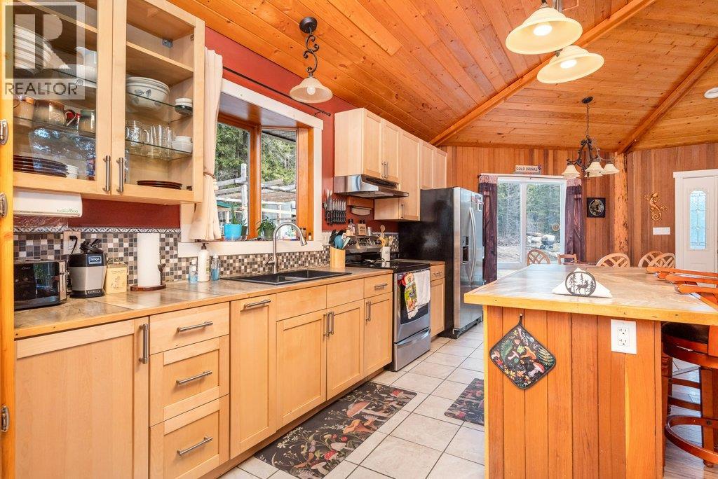 1665 Enderby Mabel Lake Road, Enderby, British Columbia  V0E 1V5 - Photo 13 - 10378918