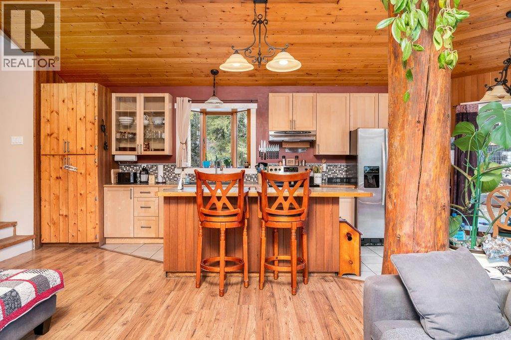 1665 Enderby Mabel Lake Road, Enderby, British Columbia  V0E 1V5 - Photo 6 - 10378918