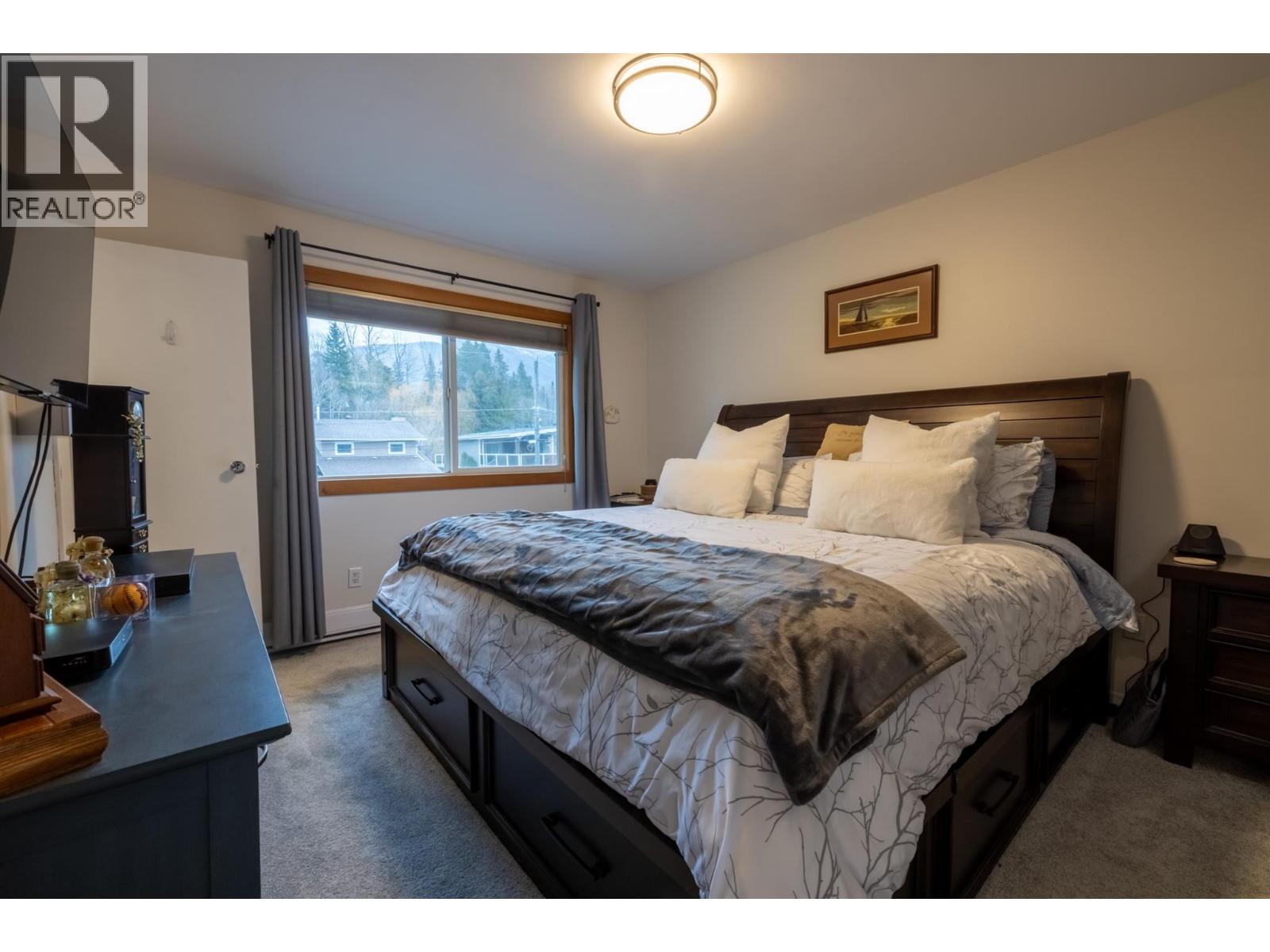 36 Mt Klauer Street, Fernie, British Columbia  V0B 1M3 - Photo 16 - 10378845