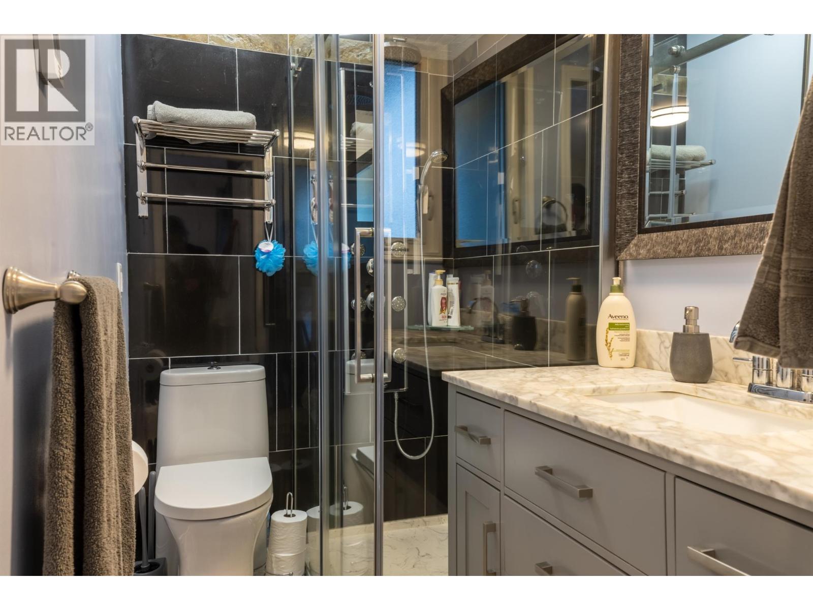 36 Mt Klauer Street, Fernie, British Columbia  V0B 1M3 - Photo 18 - 10378845