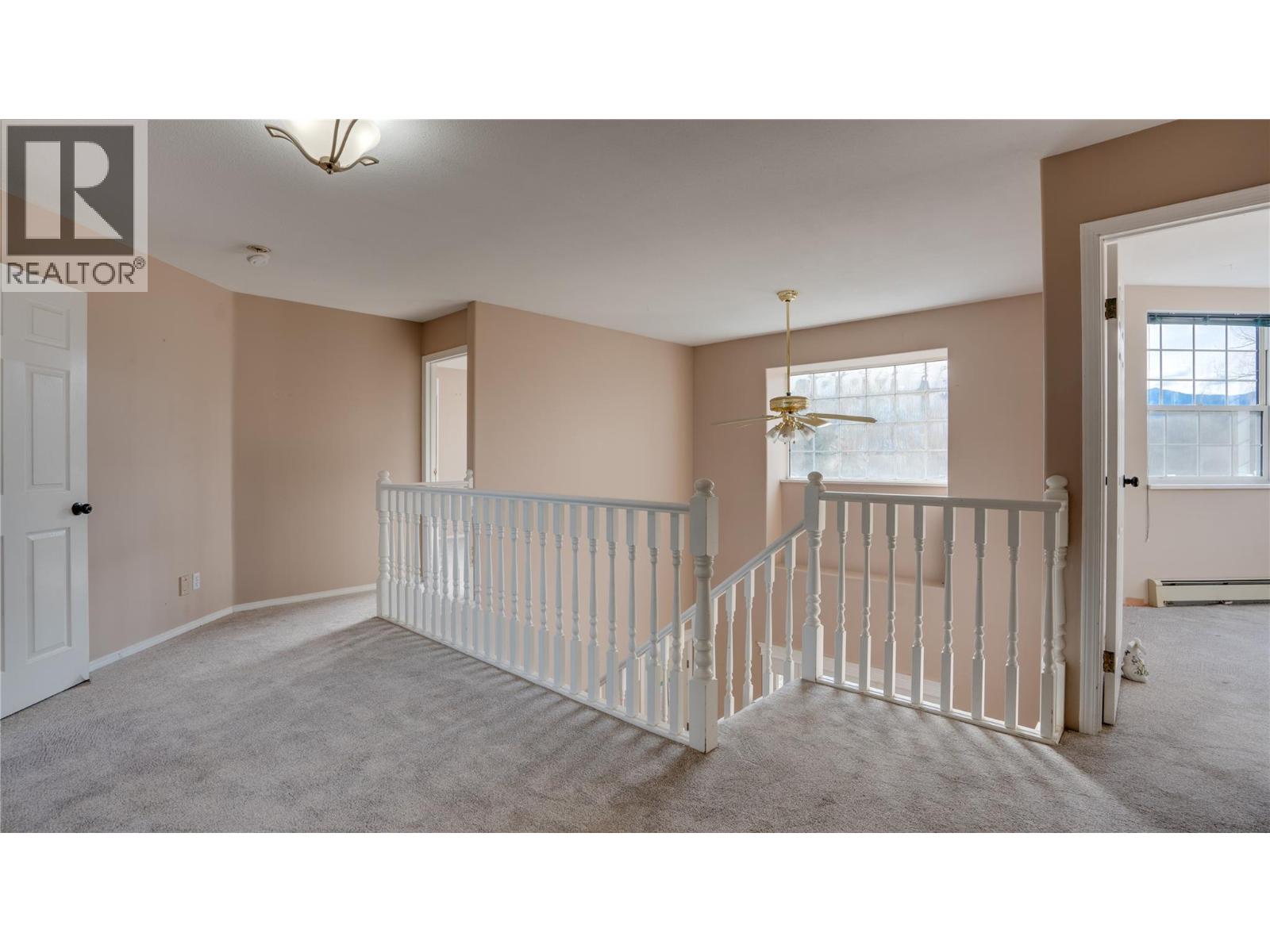 5580 Back Enderby Road, Spallumcheen, British Columbia  V4Y 0X5 - Photo 14 - 10379328