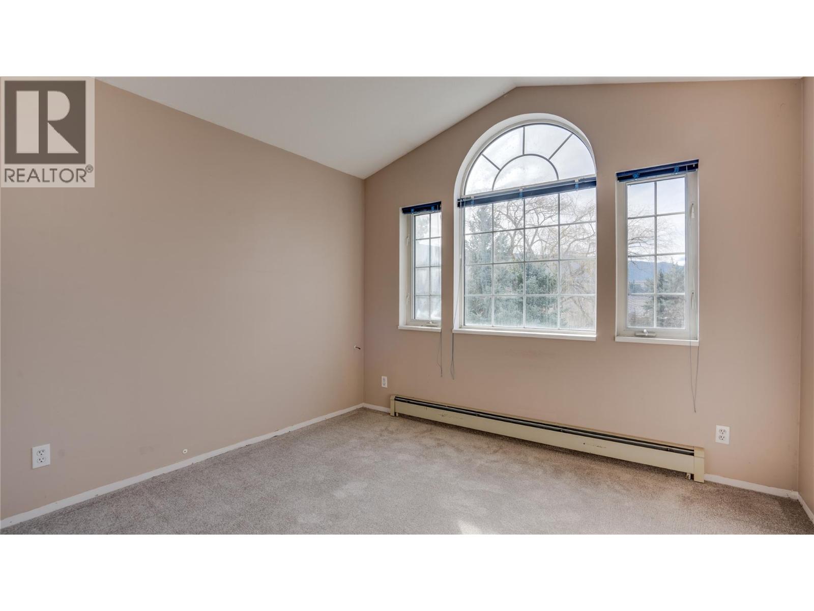 5580 Back Enderby Road, Spallumcheen, British Columbia  V4Y 0X5 - Photo 26 - 10379328