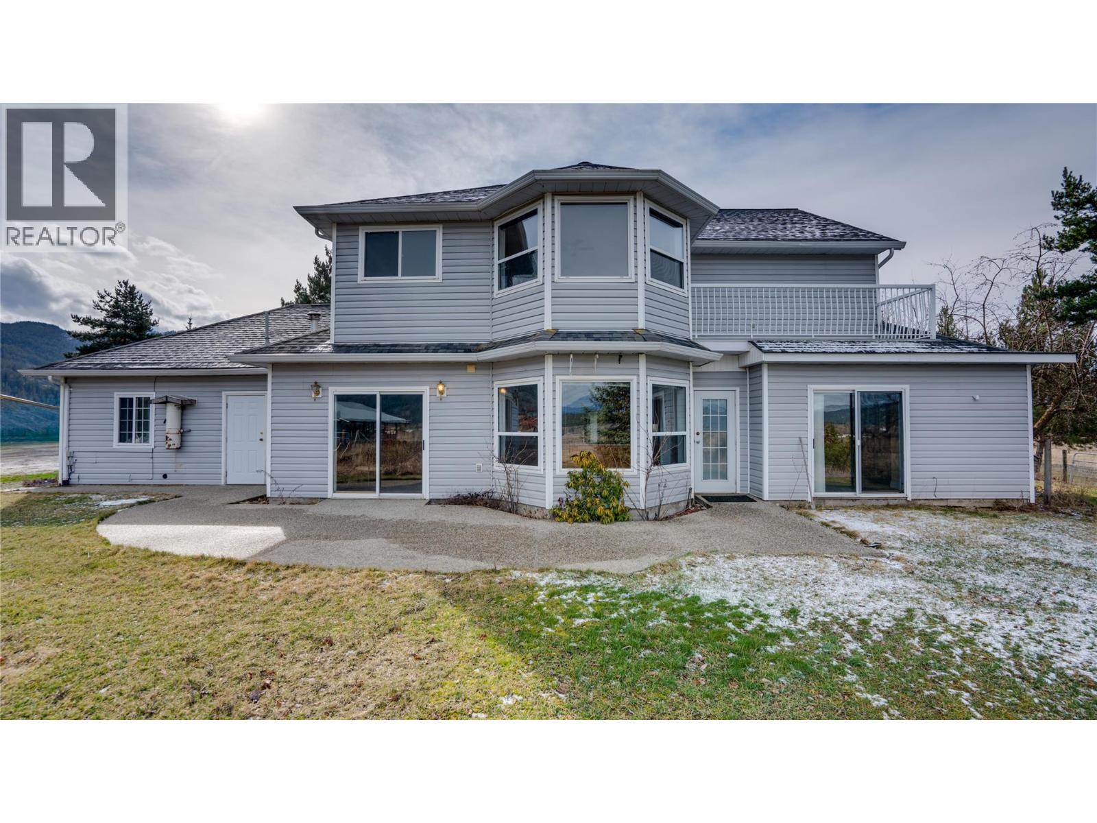 5580 Back Enderby Road, Spallumcheen, British Columbia  V4Y 0X5 - Photo 28 - 10379328