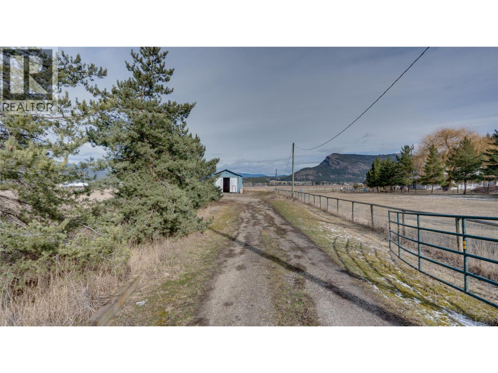 5580 Back Enderby Road, Spallumcheen, British Columbia  V4Y 0X5 - Photo 39 - 10379328
