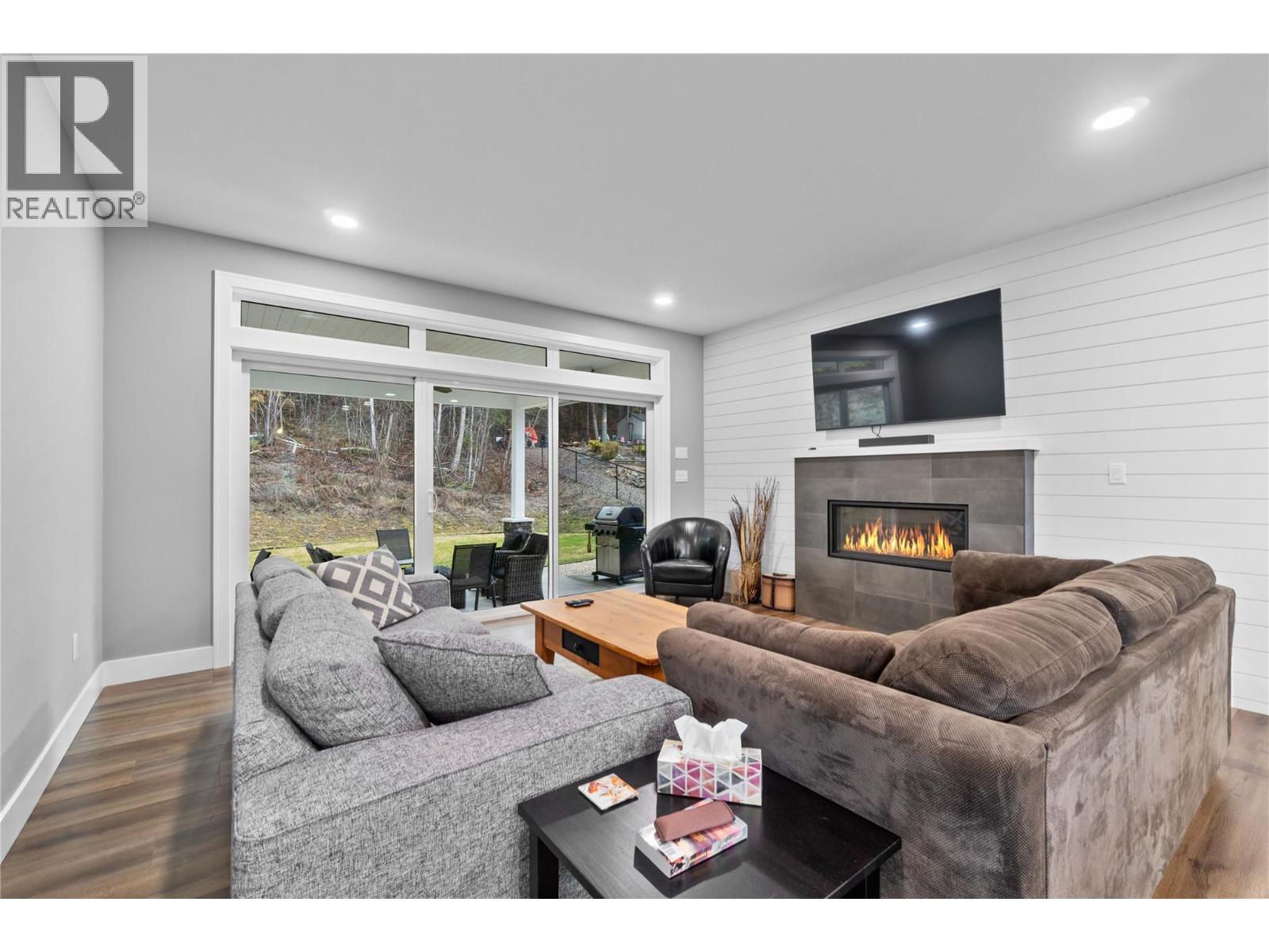 2763 Valleyview Drive, Blind Bay, British Columbia  V0E 1H2 - Photo 18 - 10379050