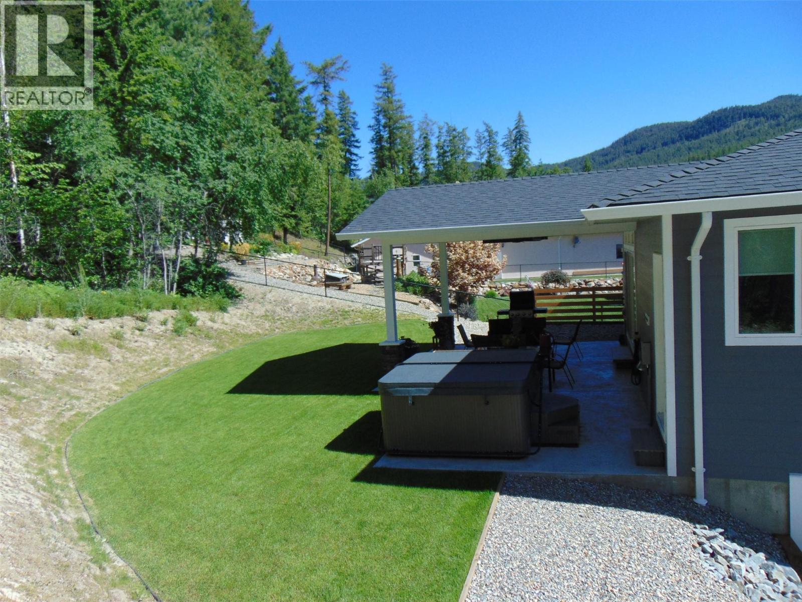 2763 Valleyview Drive, Blind Bay, British Columbia  V0E 1H2 - Photo 54 - 10379050
