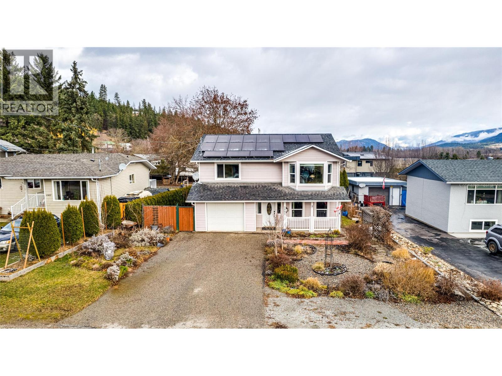 1505 Northern Avenue, Enderby, British Columbia  V0E 1V1 - Photo 2 - 10375958