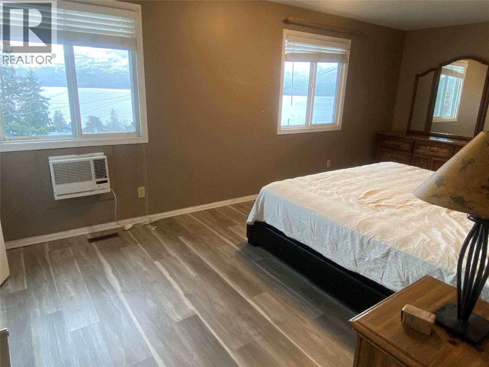 3745 Shaw Road, Peachland, British Columbia  V0H 1X2 - Photo 4 - 10379339