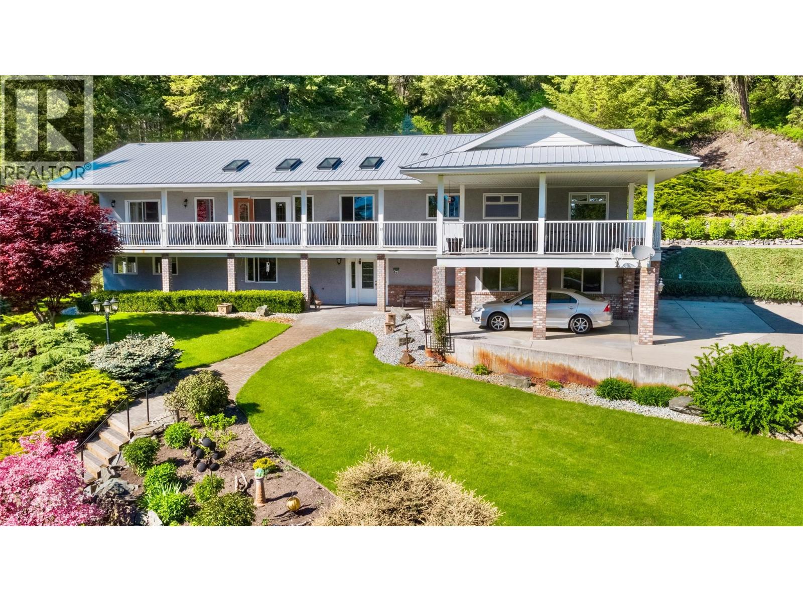 3855 Turner Road, Tappen, British Columbia  V0E 2X1 - Photo 3 - 10378692