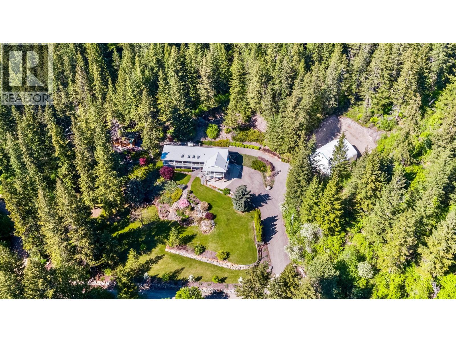 3855 Turner Road, Tappen, British Columbia  V0E 2X1 - Photo 4 - 10378692