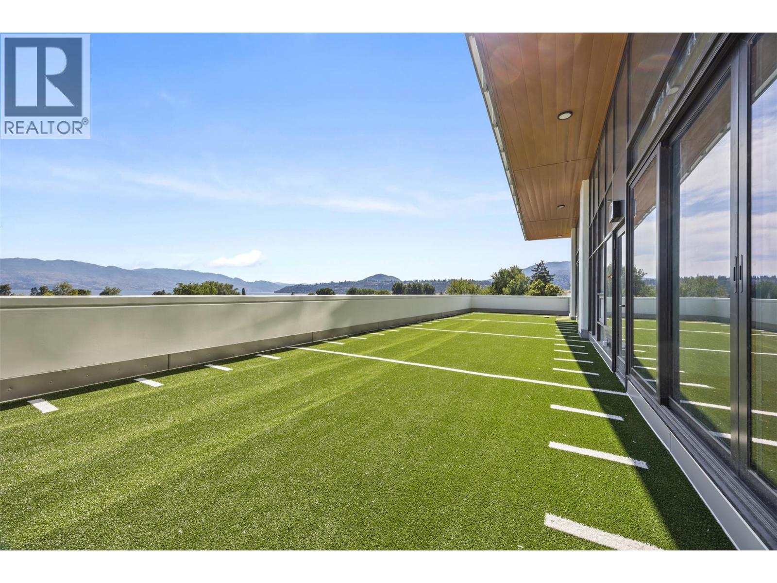 238 Leon Avenue Unit# 2401, Kelowna, British Columbia  V1Y 6H9 - Photo 12 - 10379346