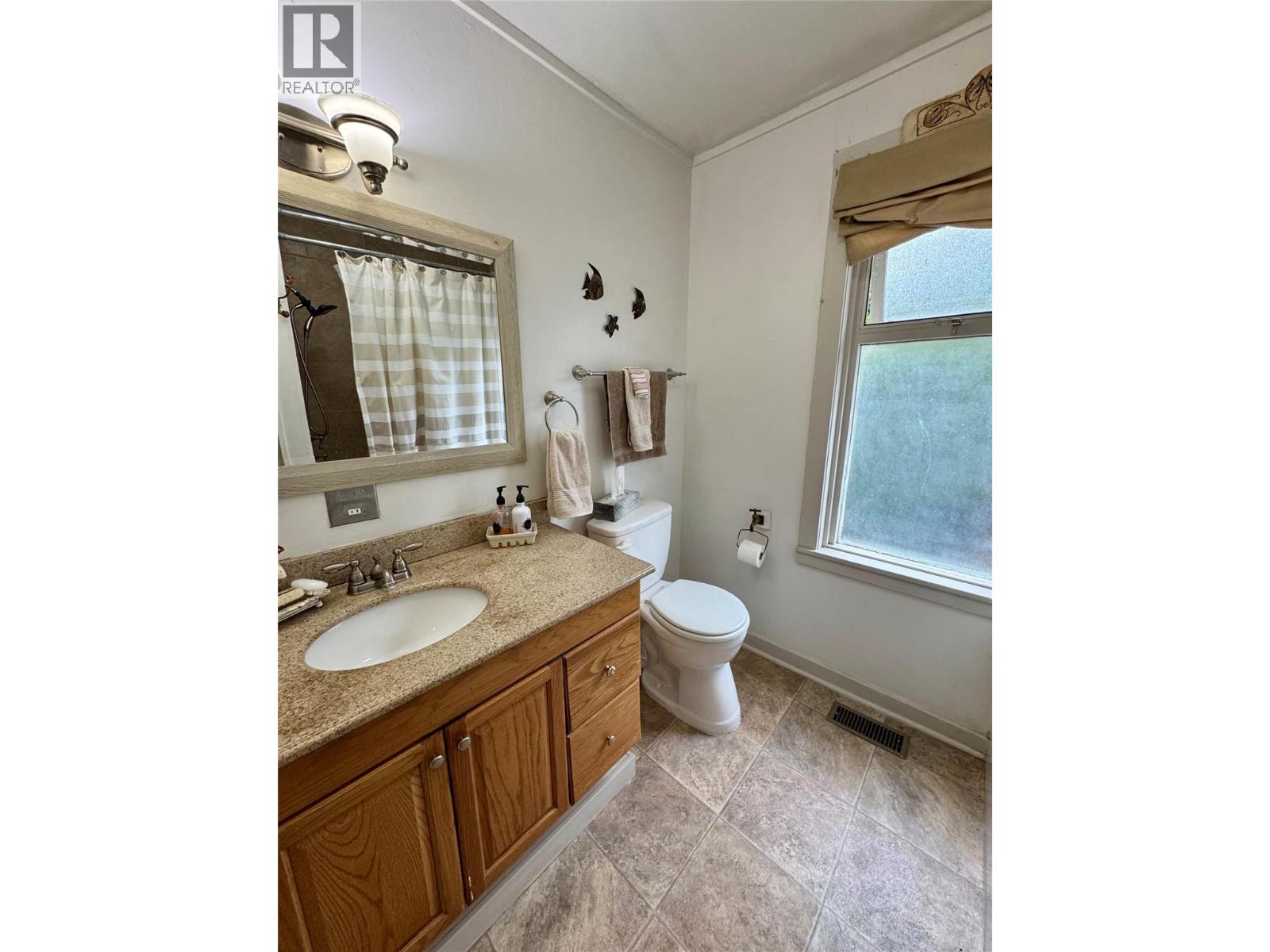1782 Nicola Avenue, Merritt, British Columbia  V1K 1B8 - Photo 14 - 10379322