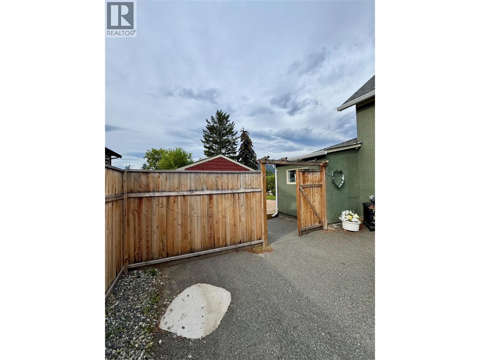 1782 Nicola Avenue, Merritt, British Columbia  V1K 1B8 - Photo 30 - 10379322