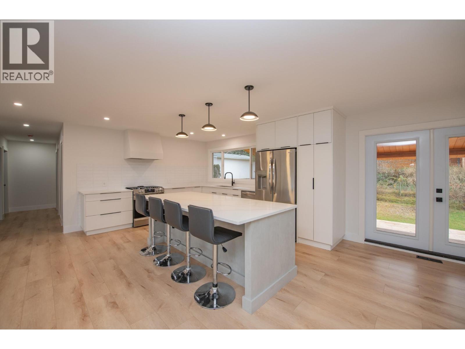 5144 Haynes Road, Vernon, British Columbia  V1B 3J6 - Photo 15 - 10379319