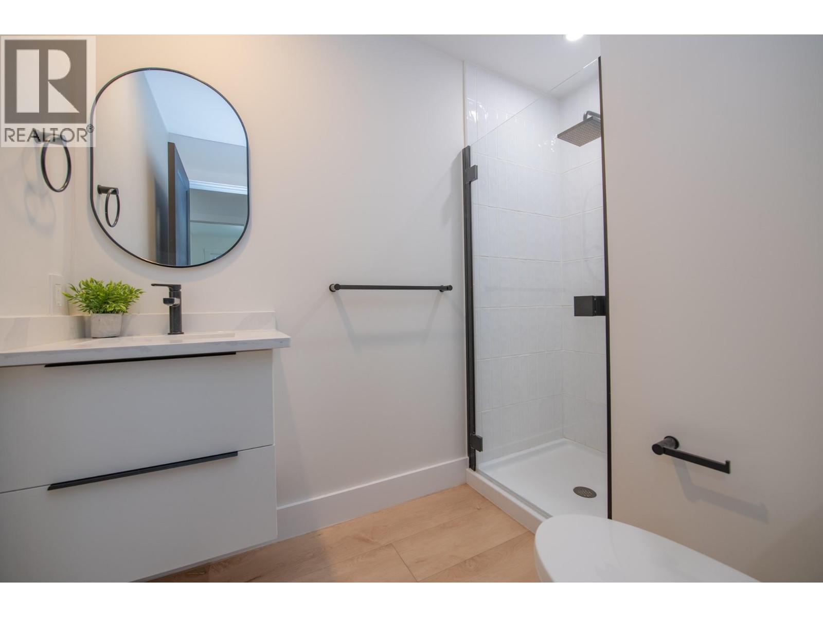 5144 Haynes Road, Vernon, British Columbia  V1B 3J6 - Photo 26 - 10379319