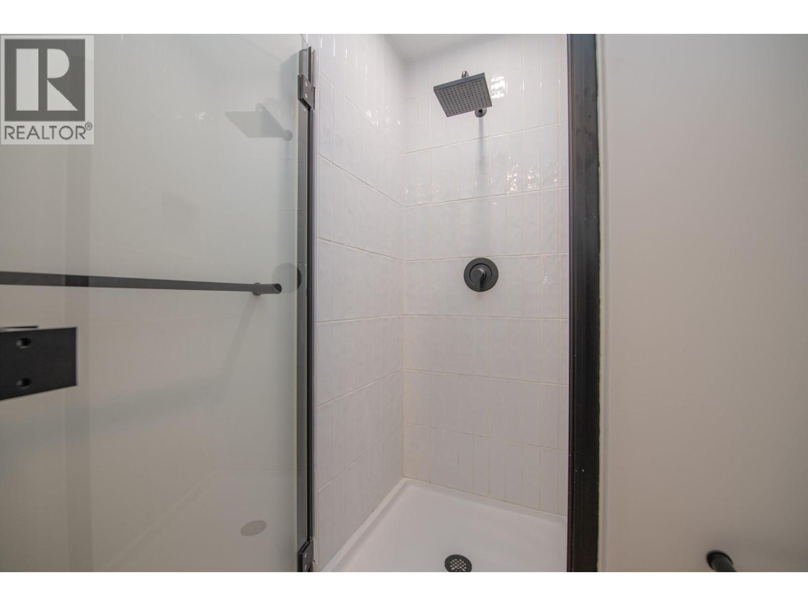 5144 Haynes Road, Vernon, British Columbia  V1B 3J6 - Photo 27 - 10379319