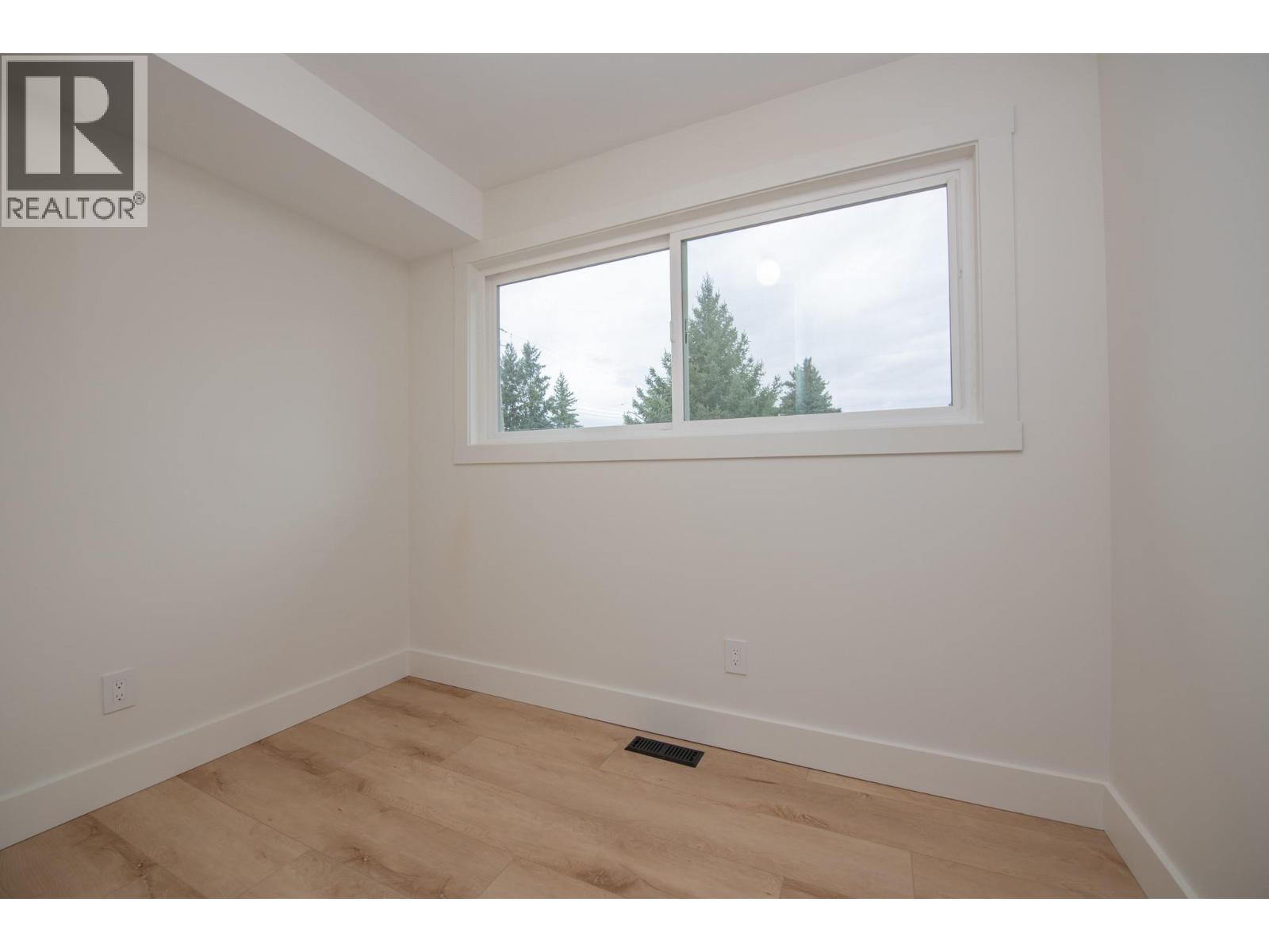 5144 Haynes Road, Vernon, British Columbia  V1B 3J6 - Photo 28 - 10379319