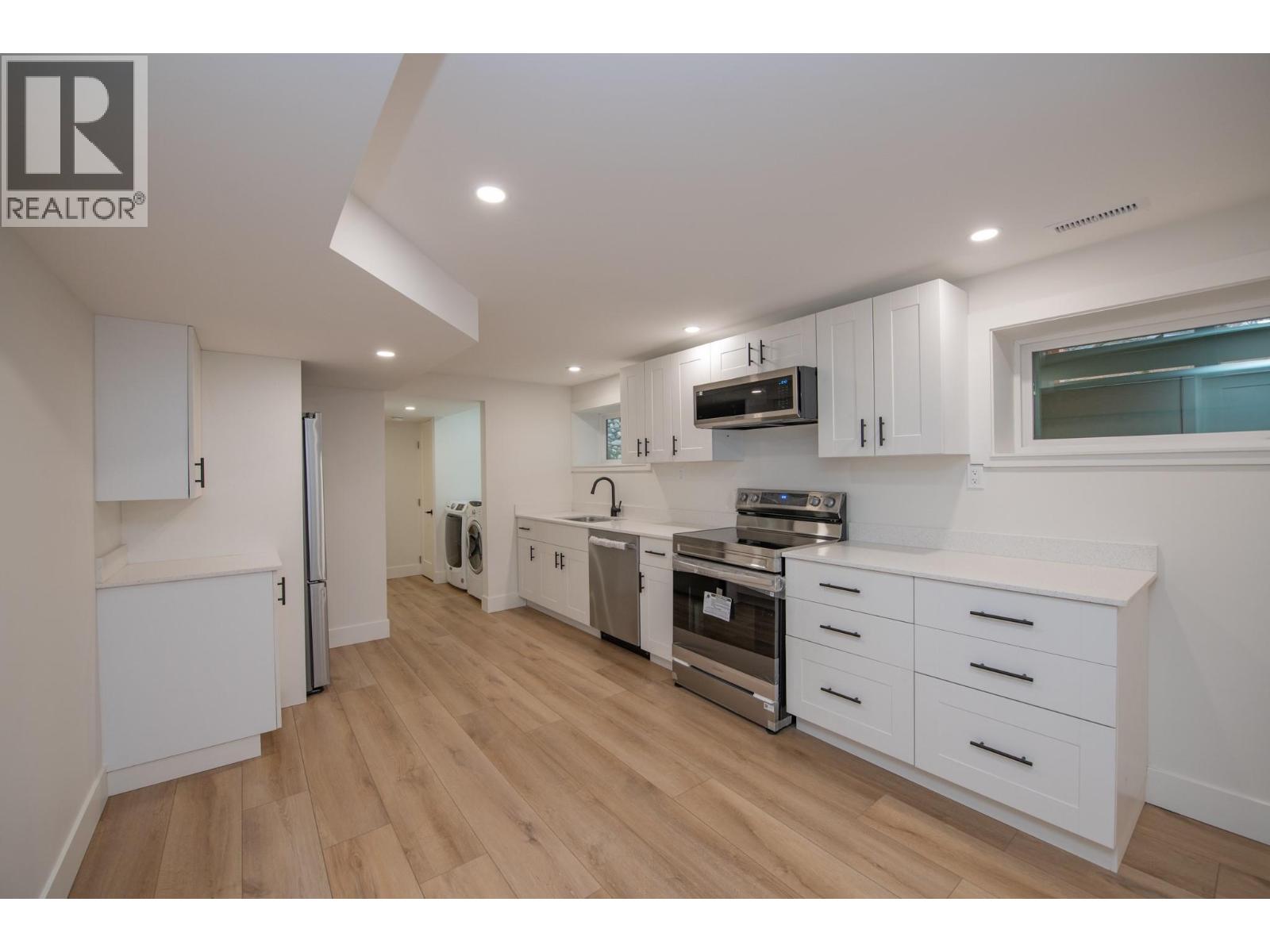 5144 Haynes Road, Vernon, British Columbia  V1B 3J6 - Photo 33 - 10379319