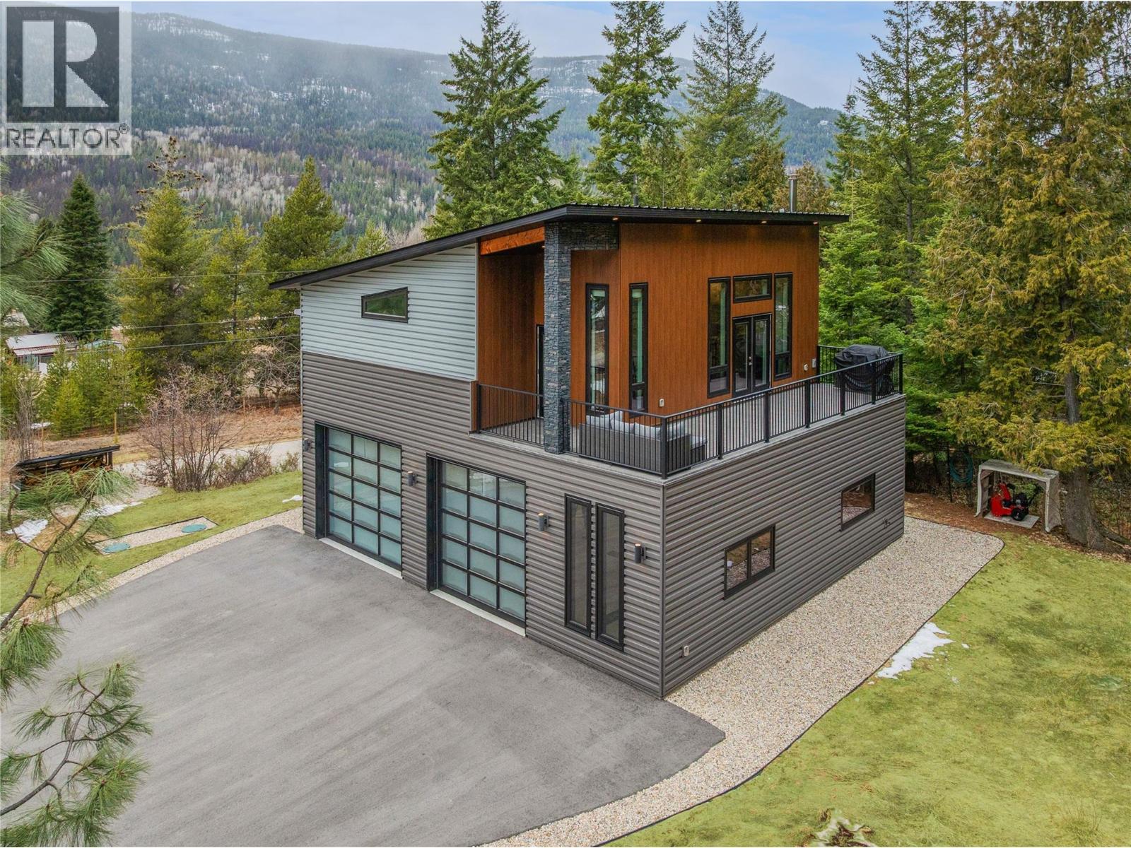 1959 Sandy Road, Pass Creek, British Columbia  V1N 4W2 - Photo 2 - 10377967