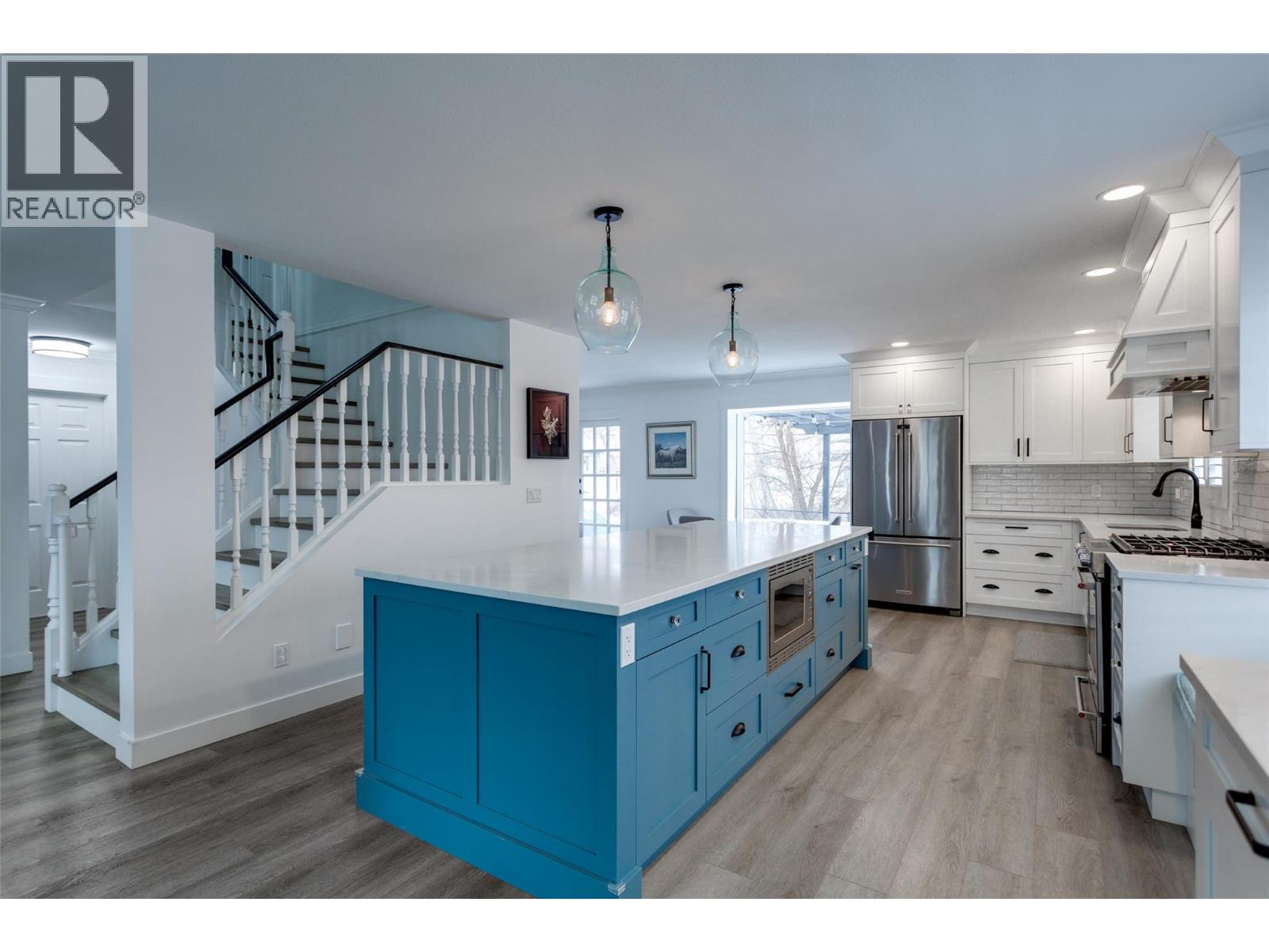 674 Cook Road, Kelowna, British Columbia  V1W 3G7 - Photo 8 - 10379148