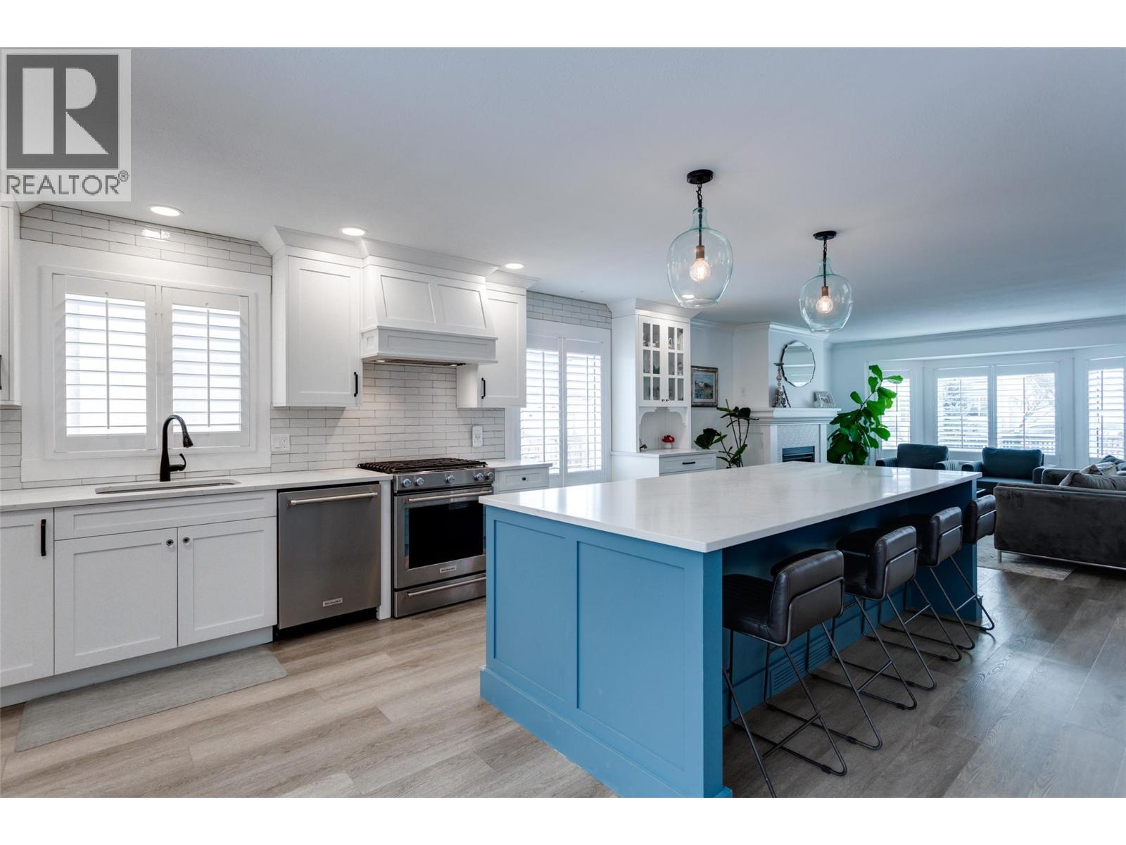 674 Cook Road, Kelowna, British Columbia  V1W 3G7 - Photo 9 - 10379148